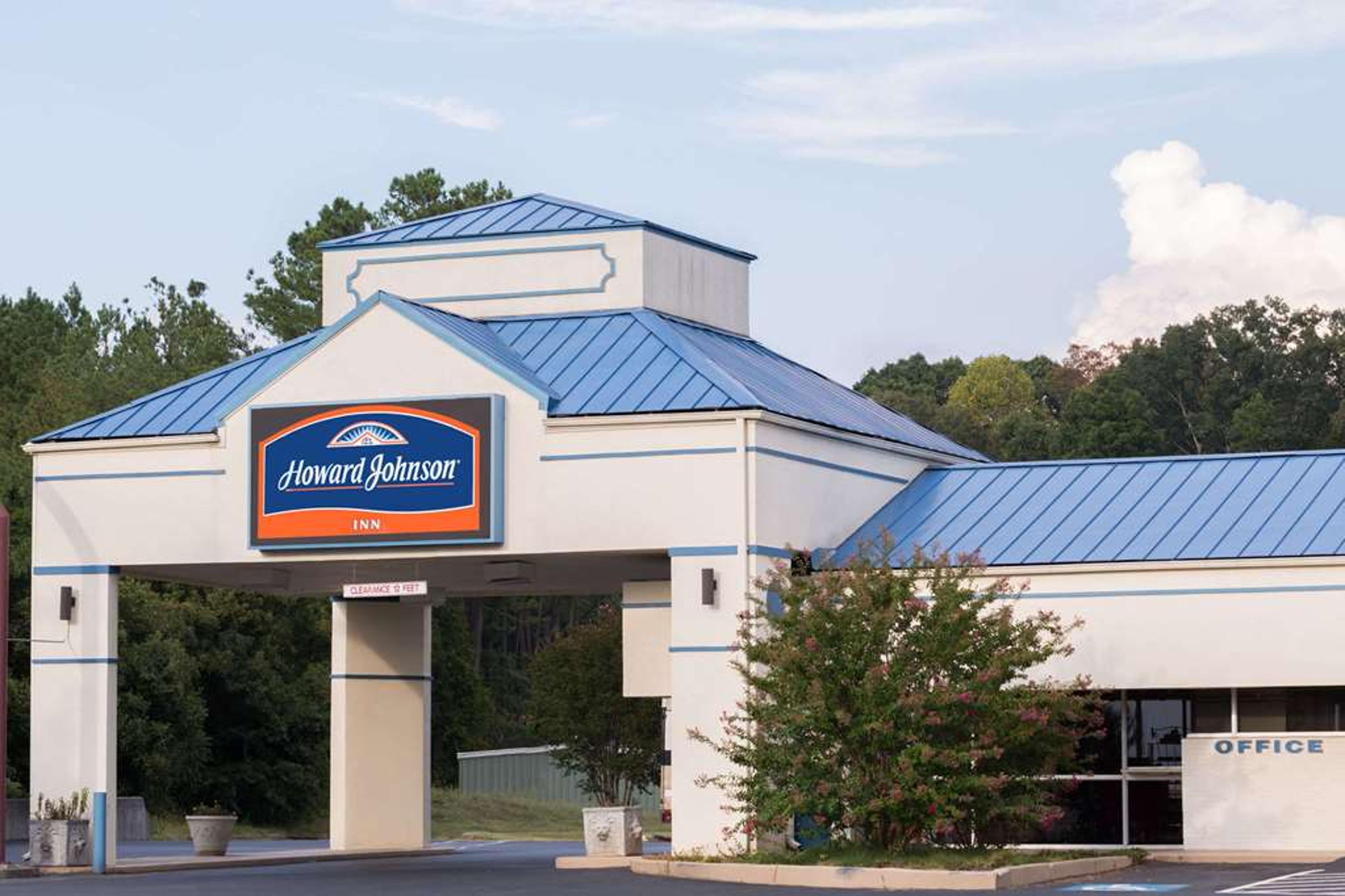 HOWARD JOHNSON BY WYNDHAM, COMMERCE