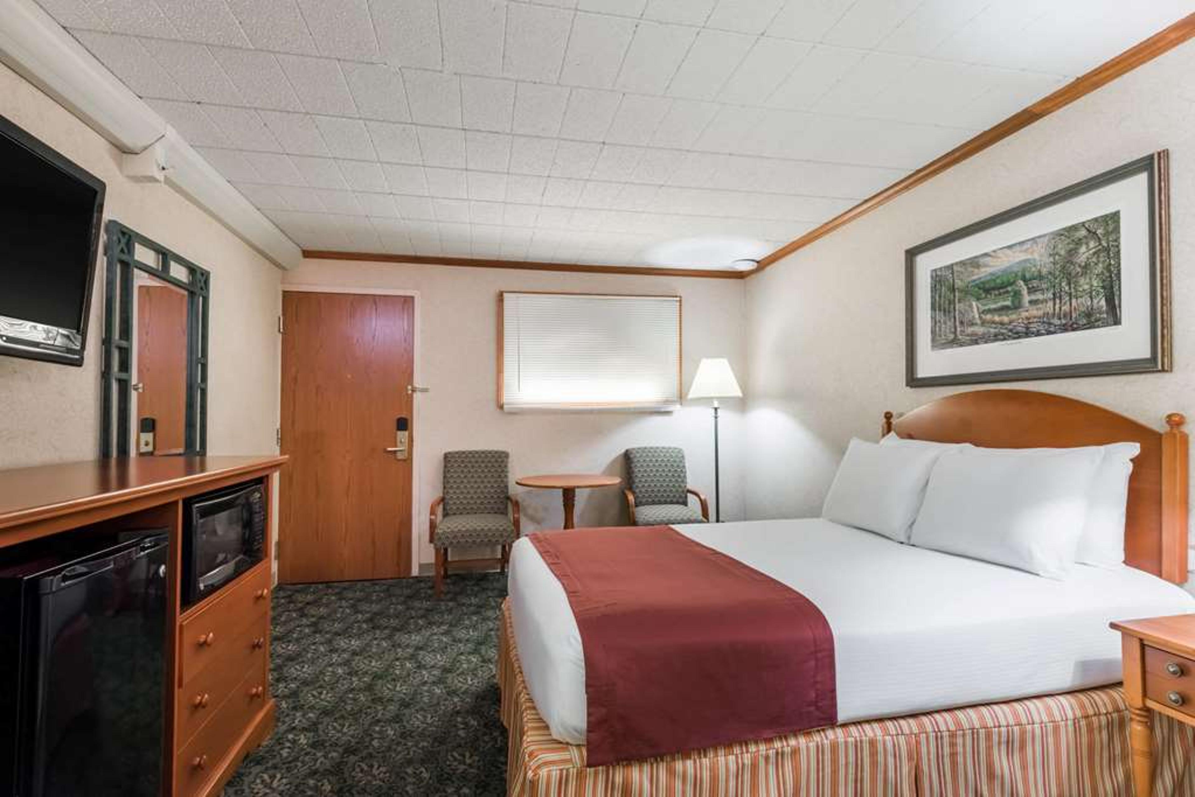 RAMADA HOTEL & CONFERENCE CENTER BY