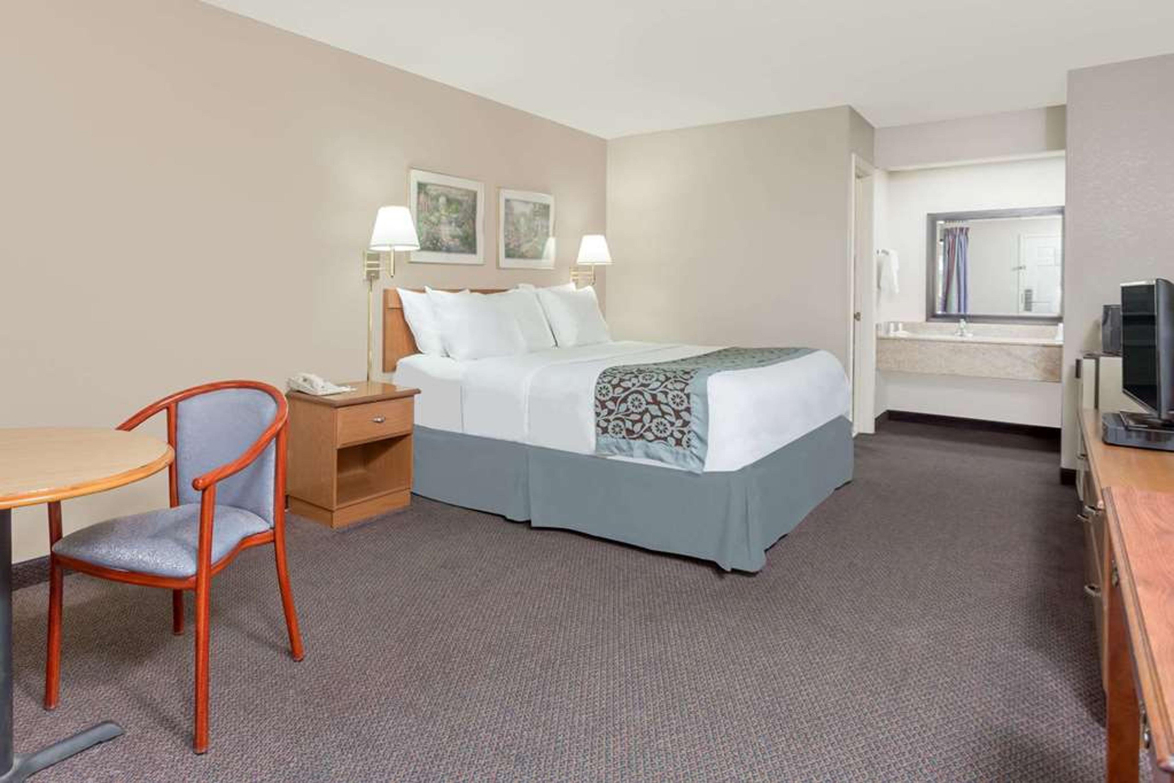 DAYS INN ELBERTON