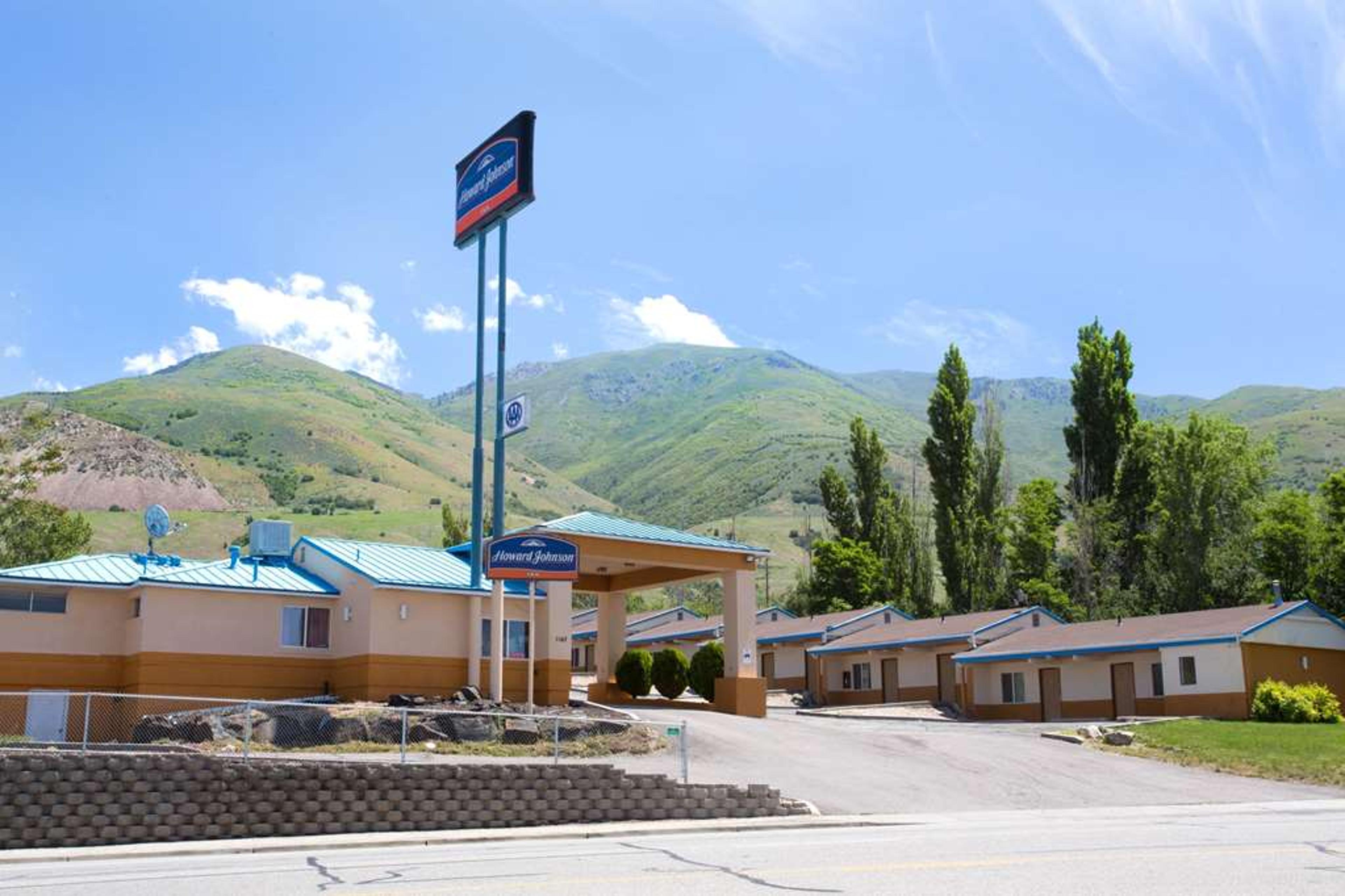 HOWARD JOHNSON BY WYNDHAM, BRIGHAM