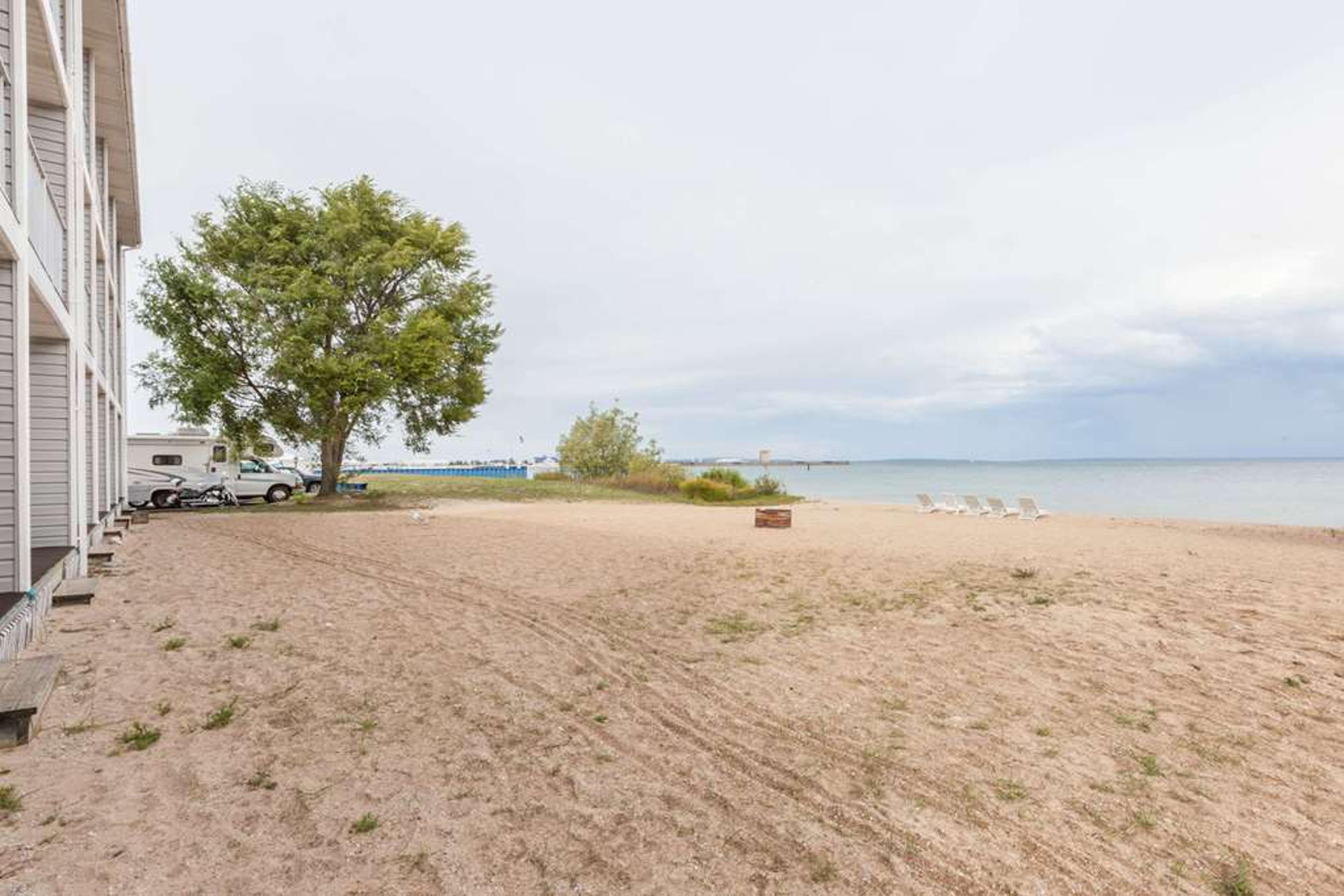 RAMADA BY WYNDHAM, MACKINAW CITY WA
