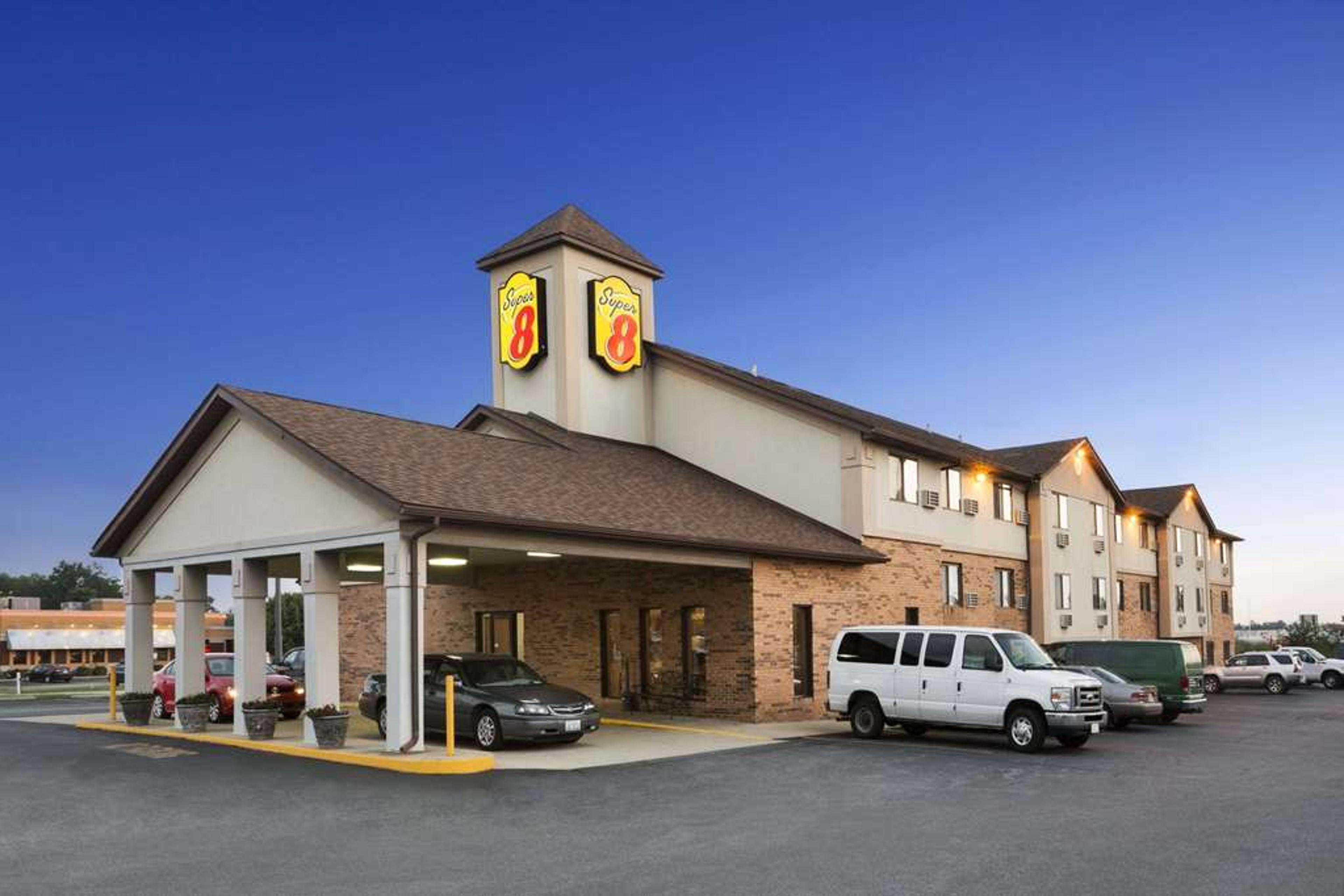 SUPER 8 BY WYNDHAM MT. VERNON IL