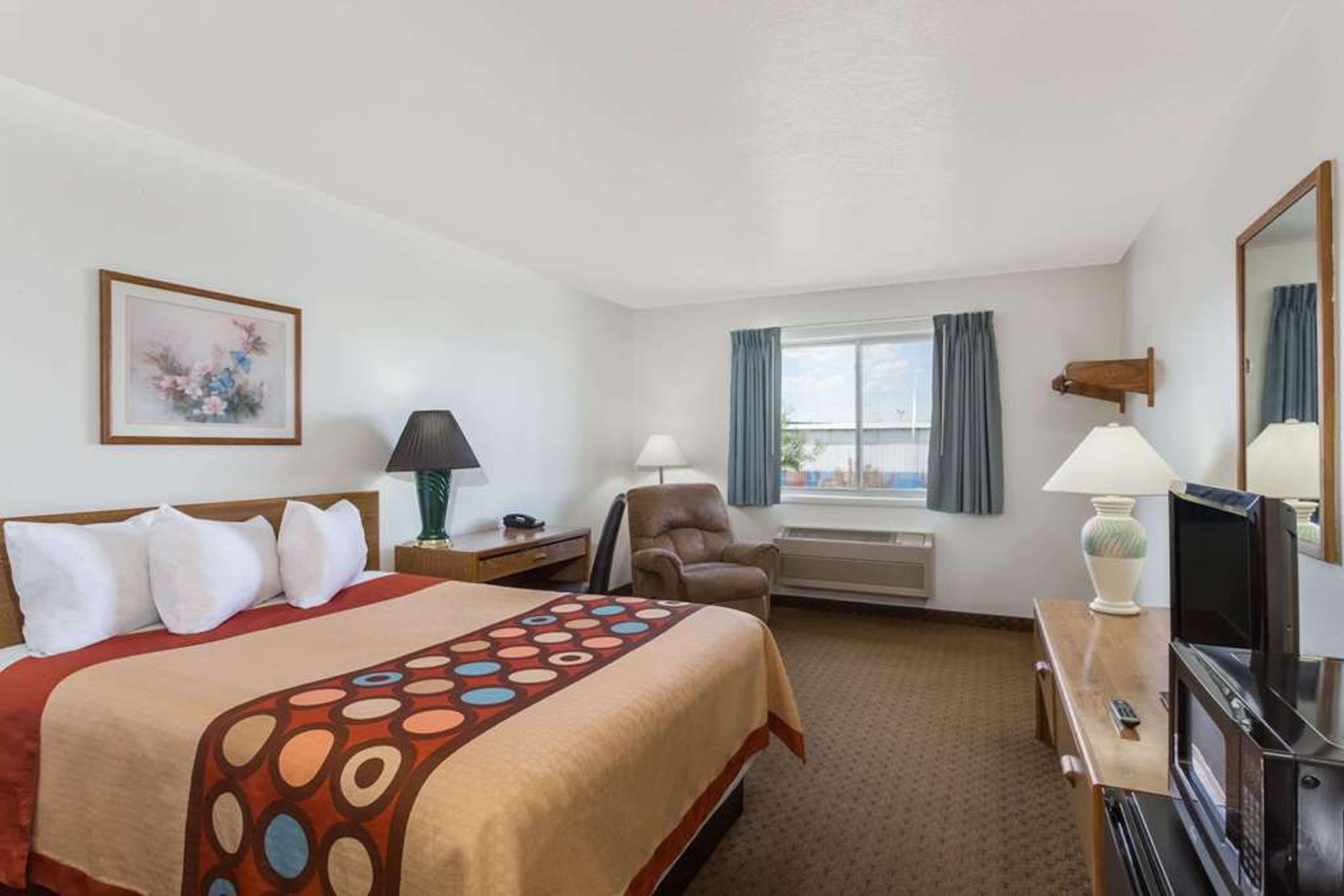 SUPER 8 BY WYNDHAM REXBURG
