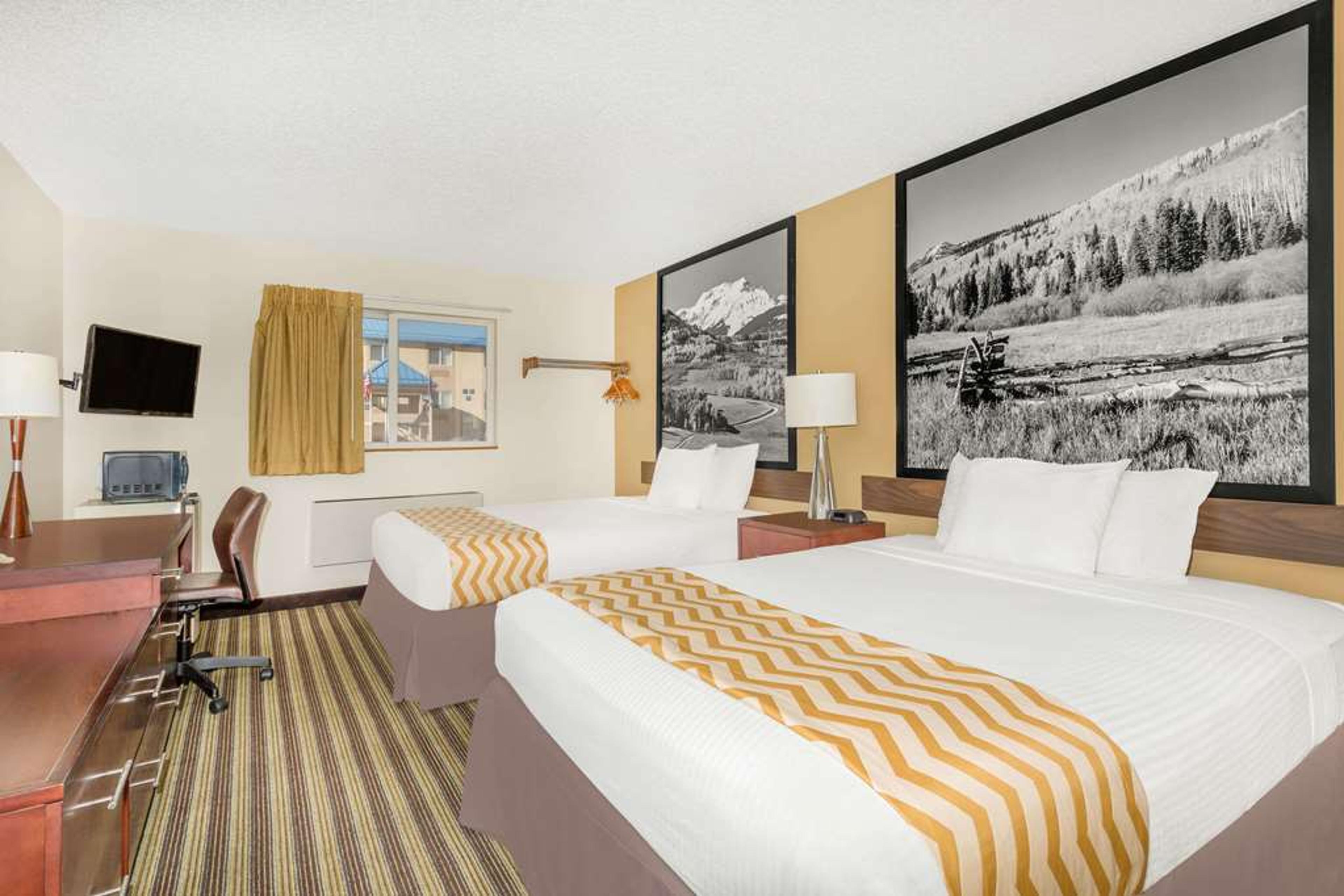 TRAVELODGE BY WYNDHAM LOVELAND/FORT