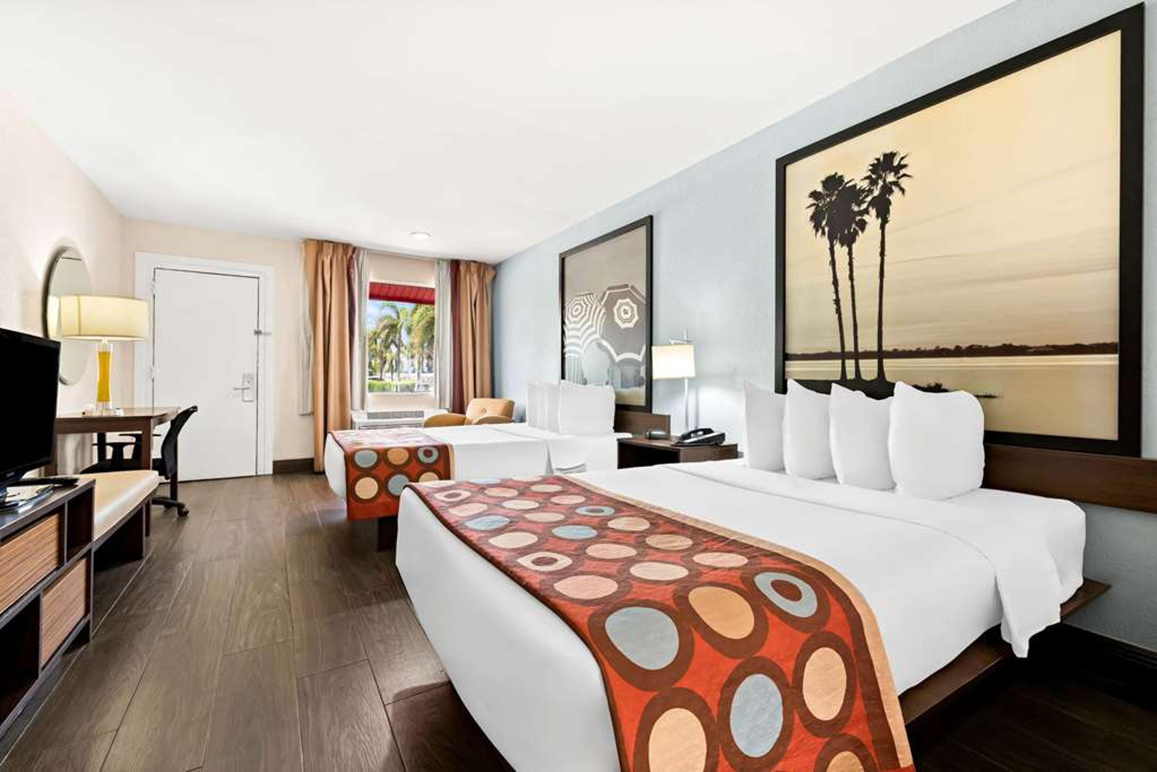 SUPER 8 BY WYNDHAM, FLORIDA CITY/HO