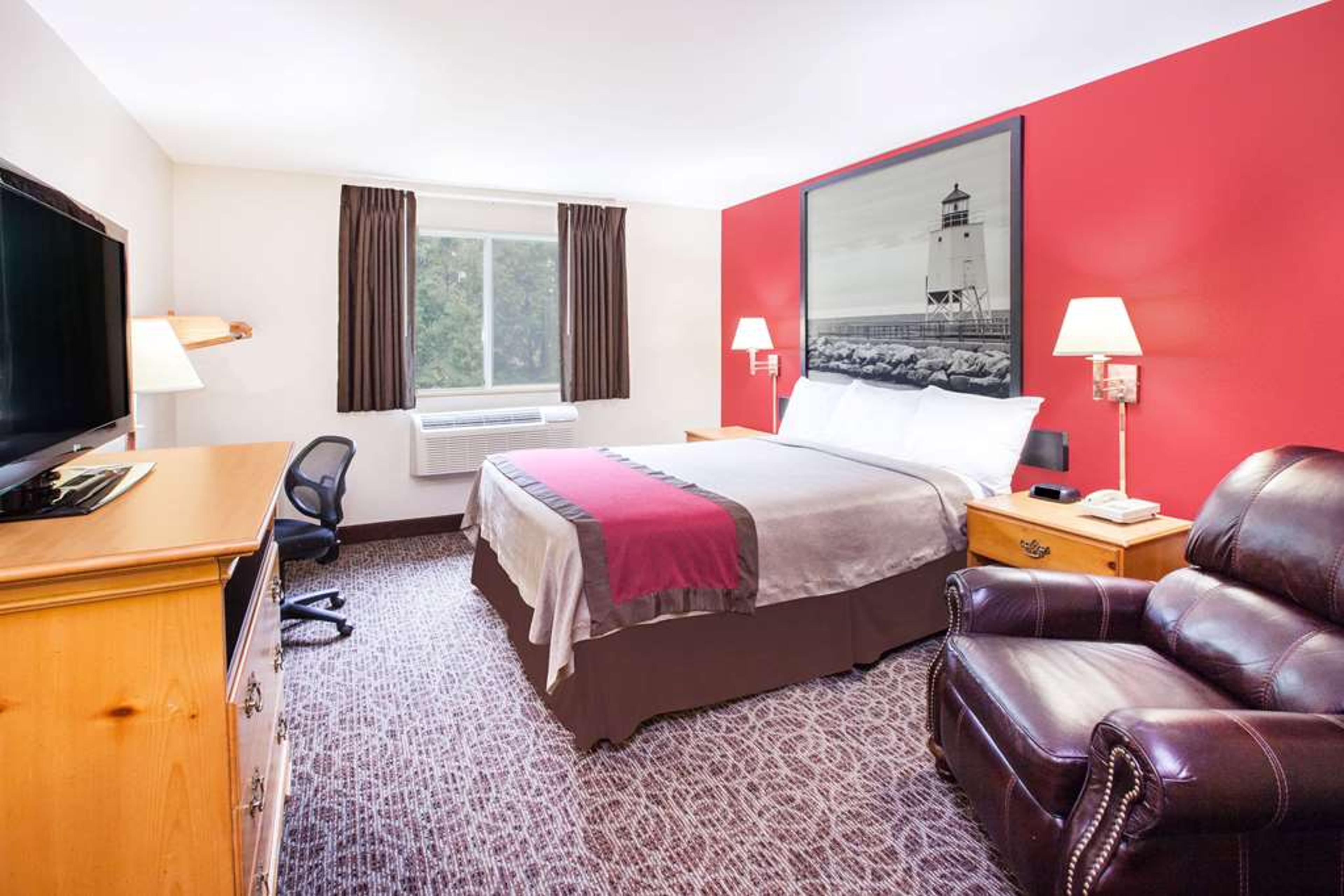 SUPER 8 BY WYNDHAM WEST BRANCH