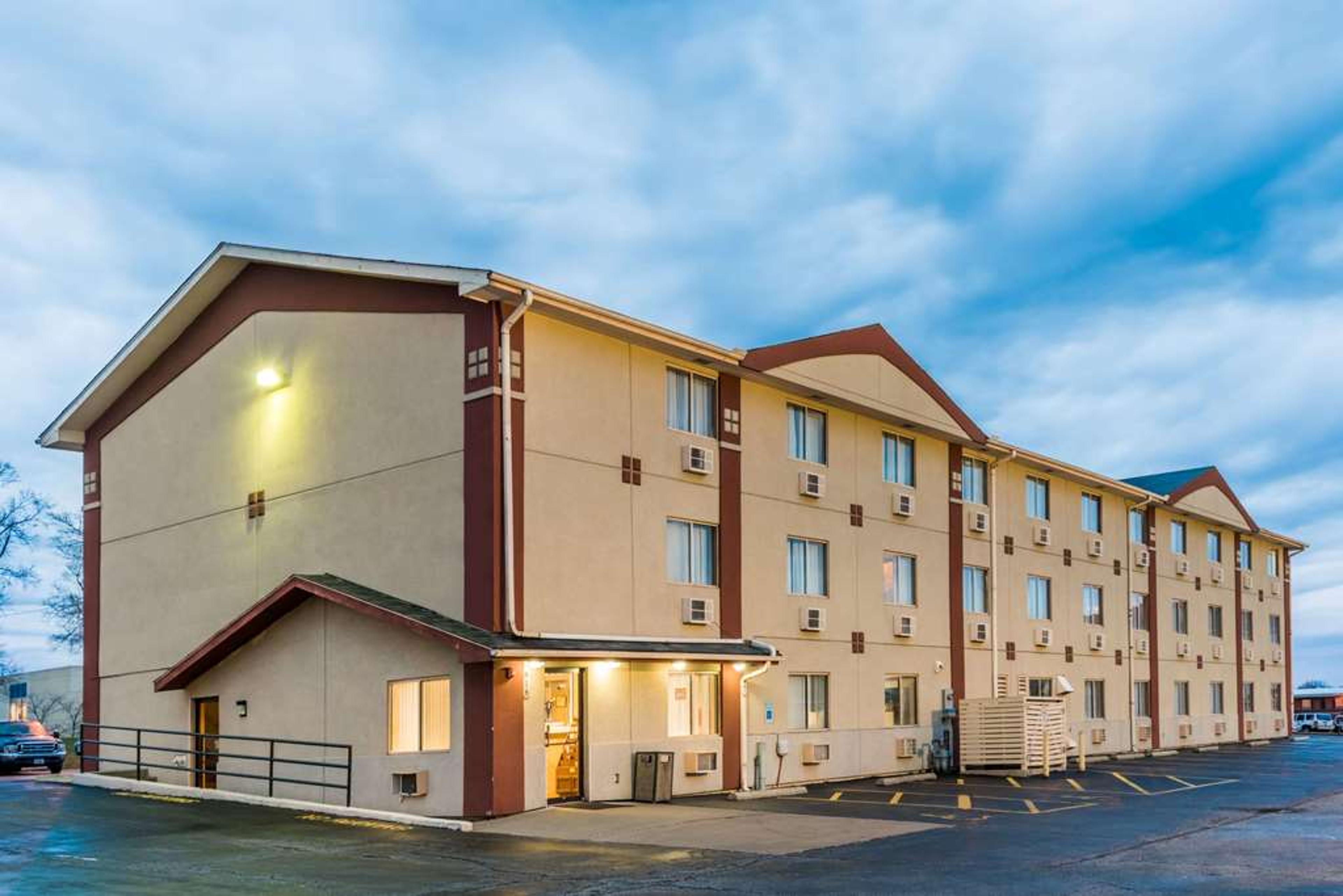 Hotel Photo 1