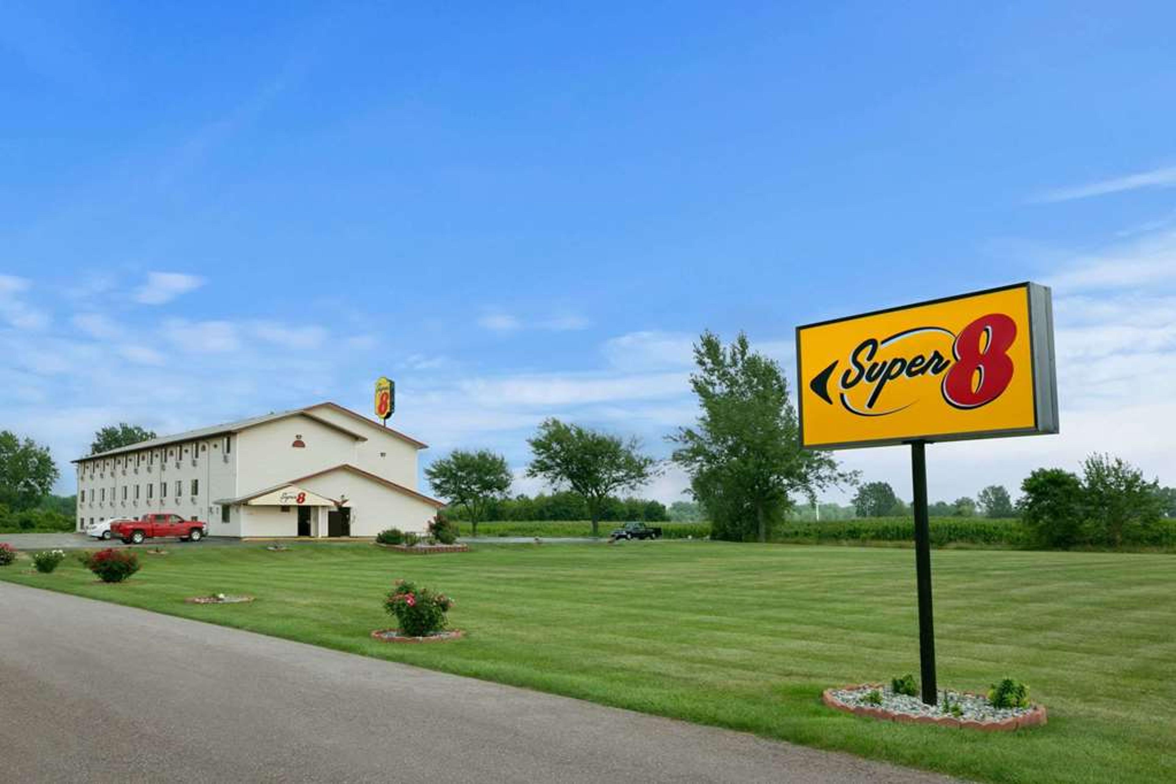 SUPER 8 BY WYNDHAM SAGINAW