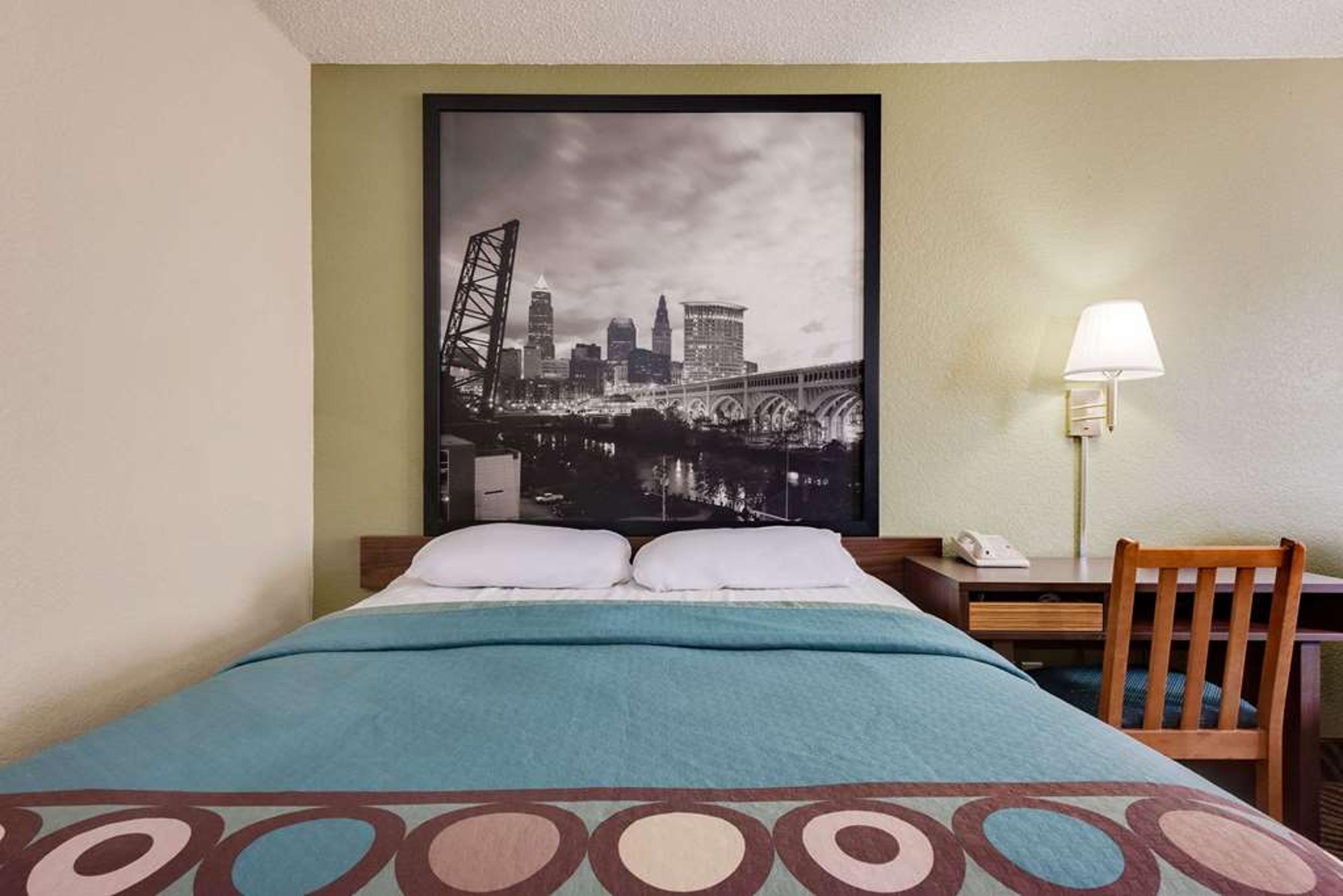 SUPER 8 BY WYNDHAM MENTOR/CLEVELAND