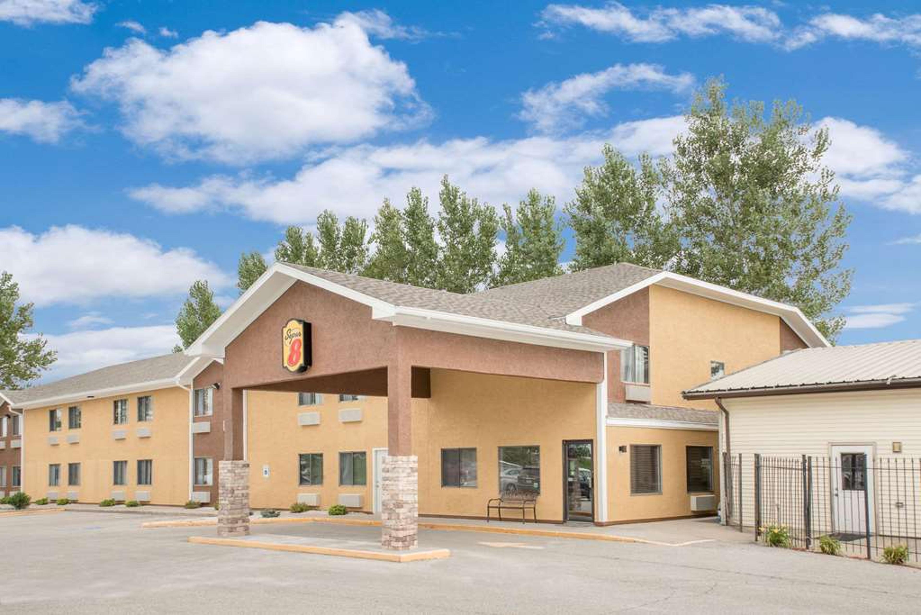 SUPER 8 BY WYNDHAM WEBSTER CITY IA