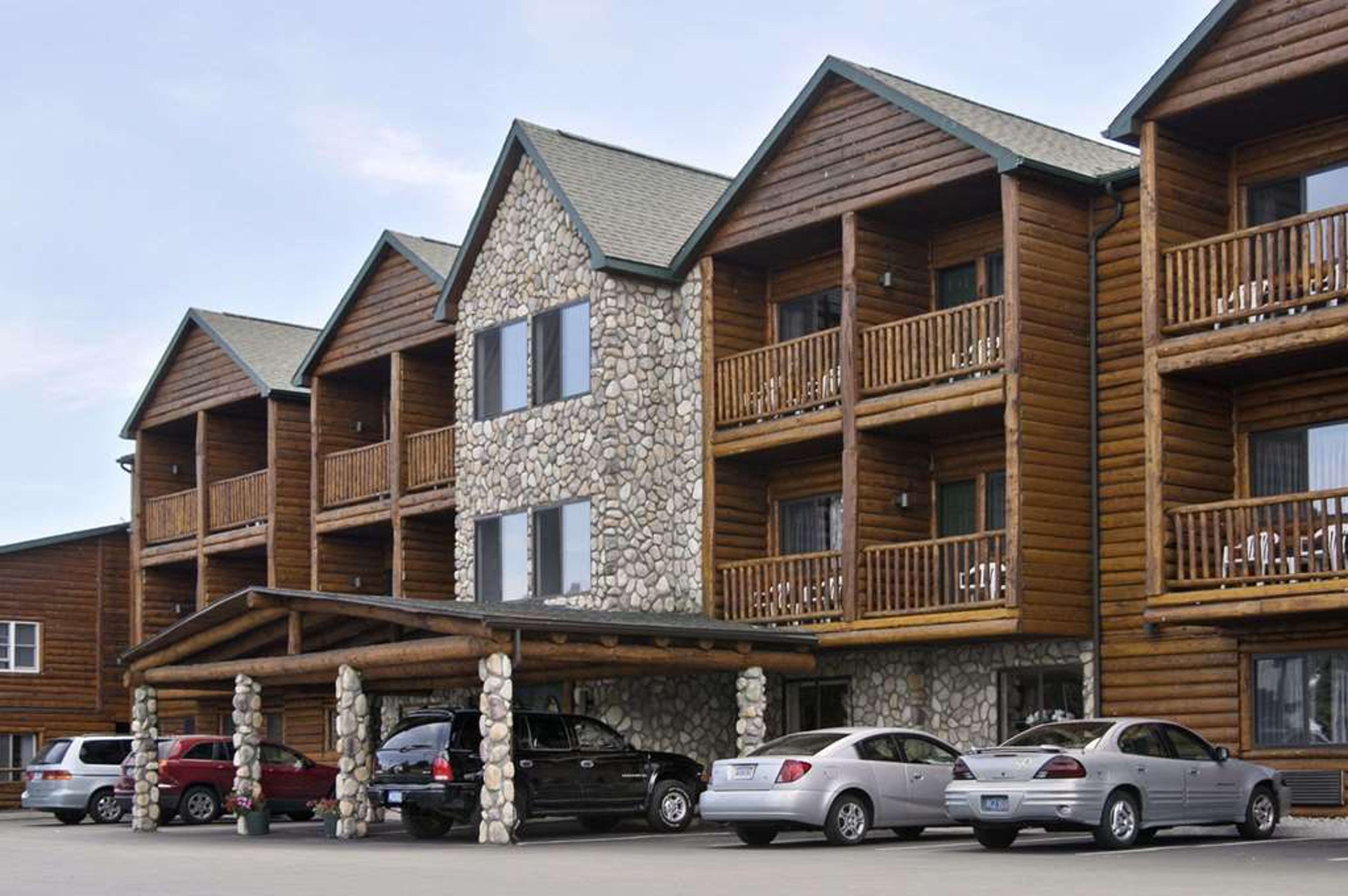 SUPER 8 BY WYNDHAM BRIDGEVIEW OF MA