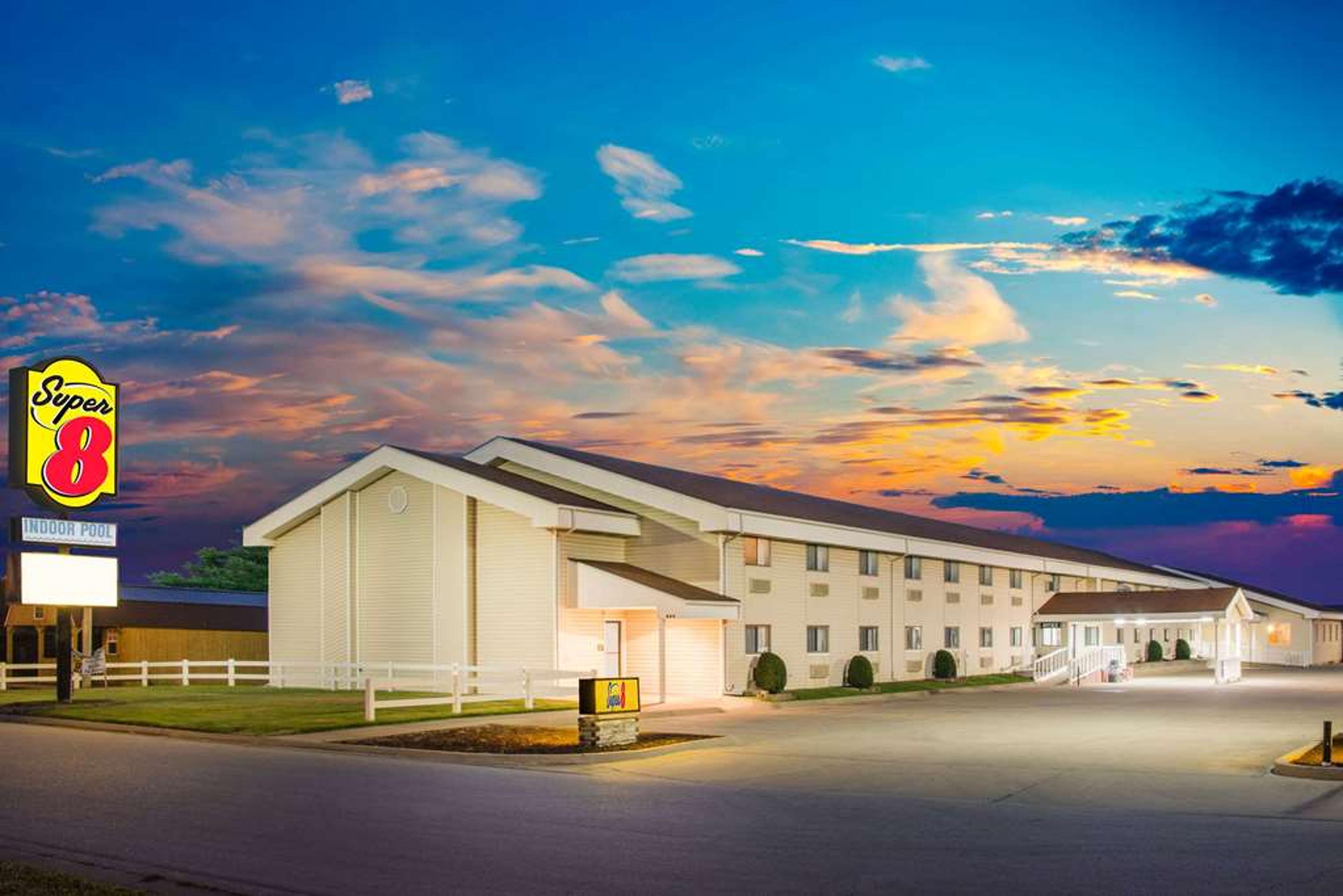 SUPER 8 BY WYNDHAM NEVADA