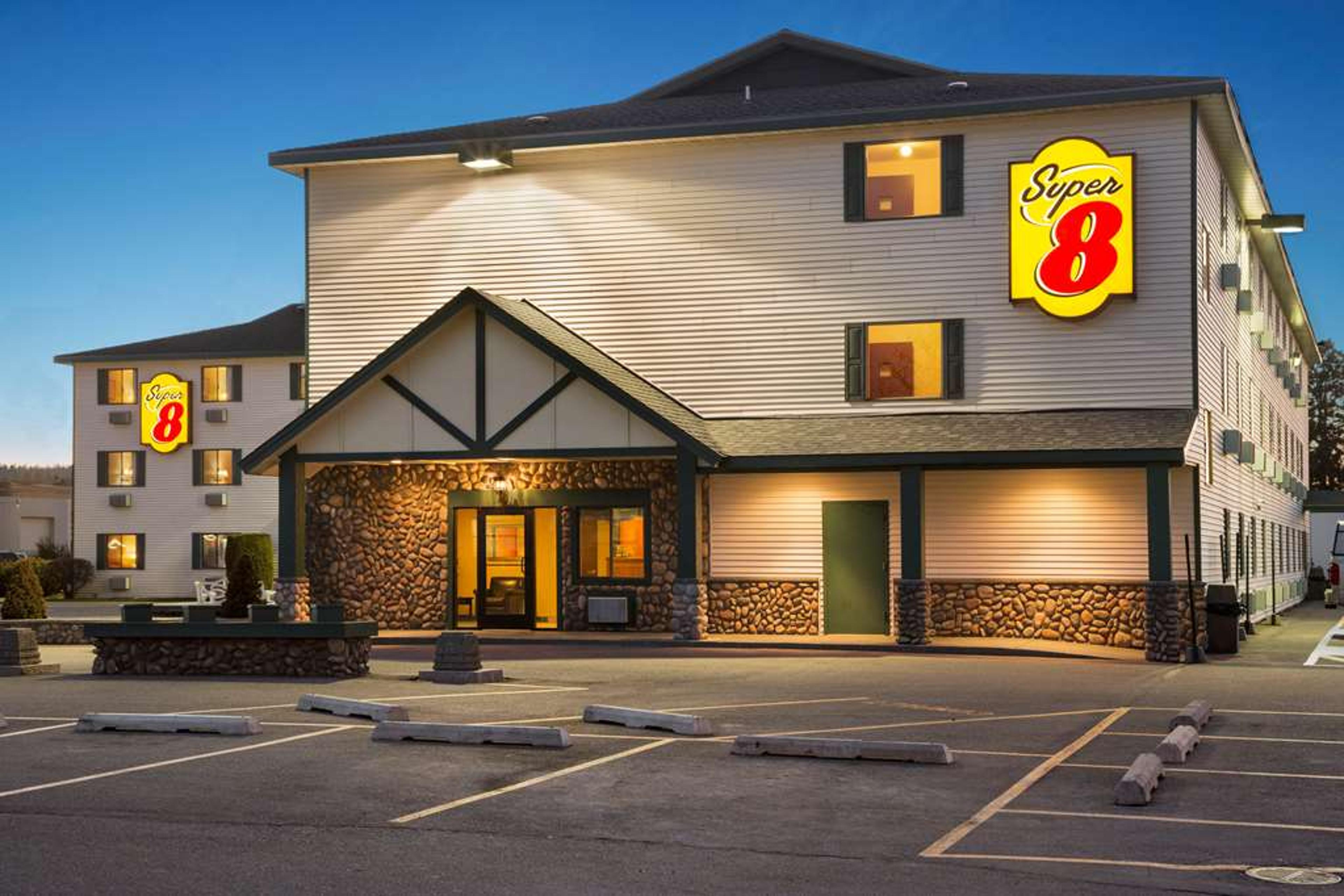 SUPER 8 BY WYNDHAM COEUR D'ALENE