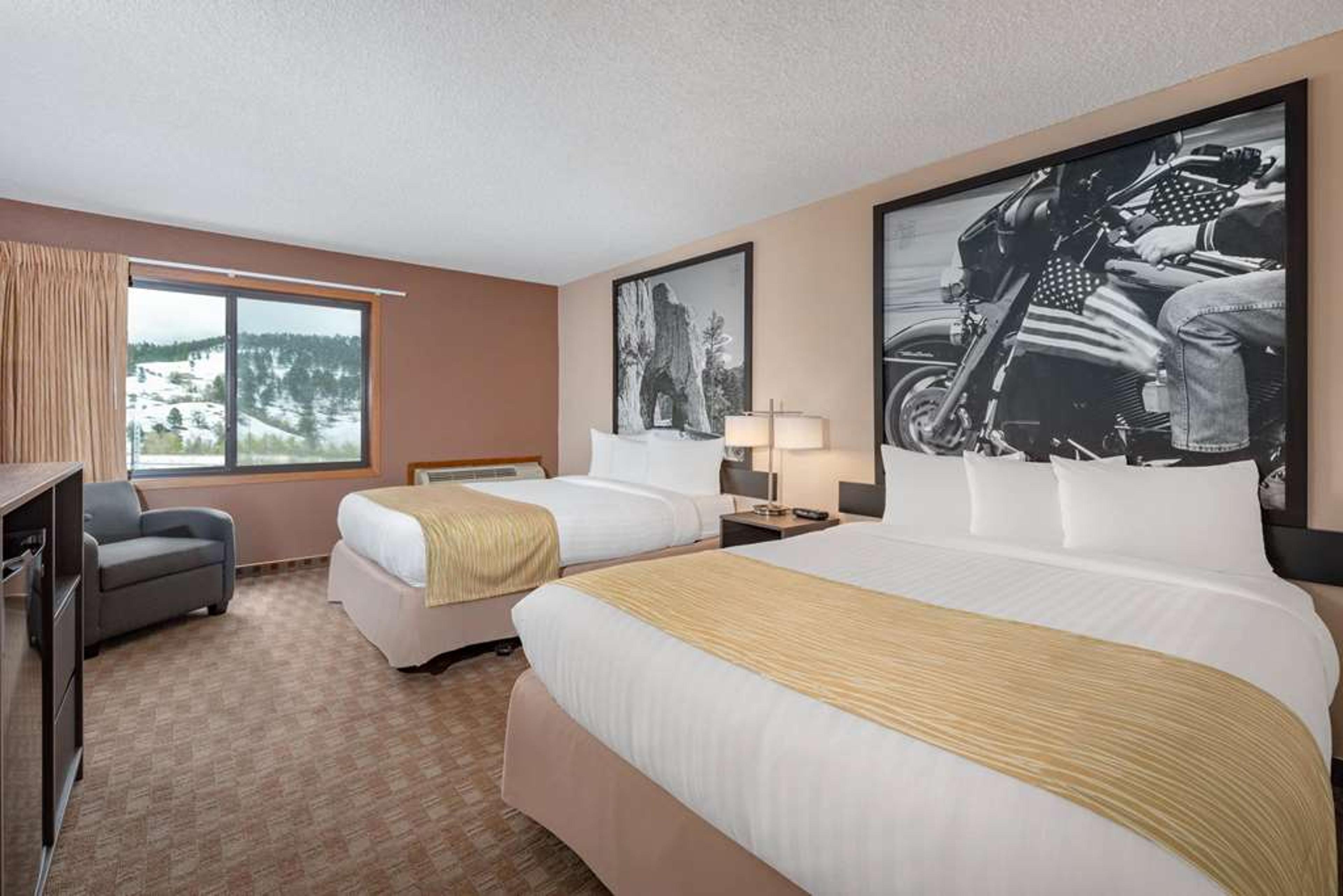 SUPER 8 BY WYNDHAM STURGIS