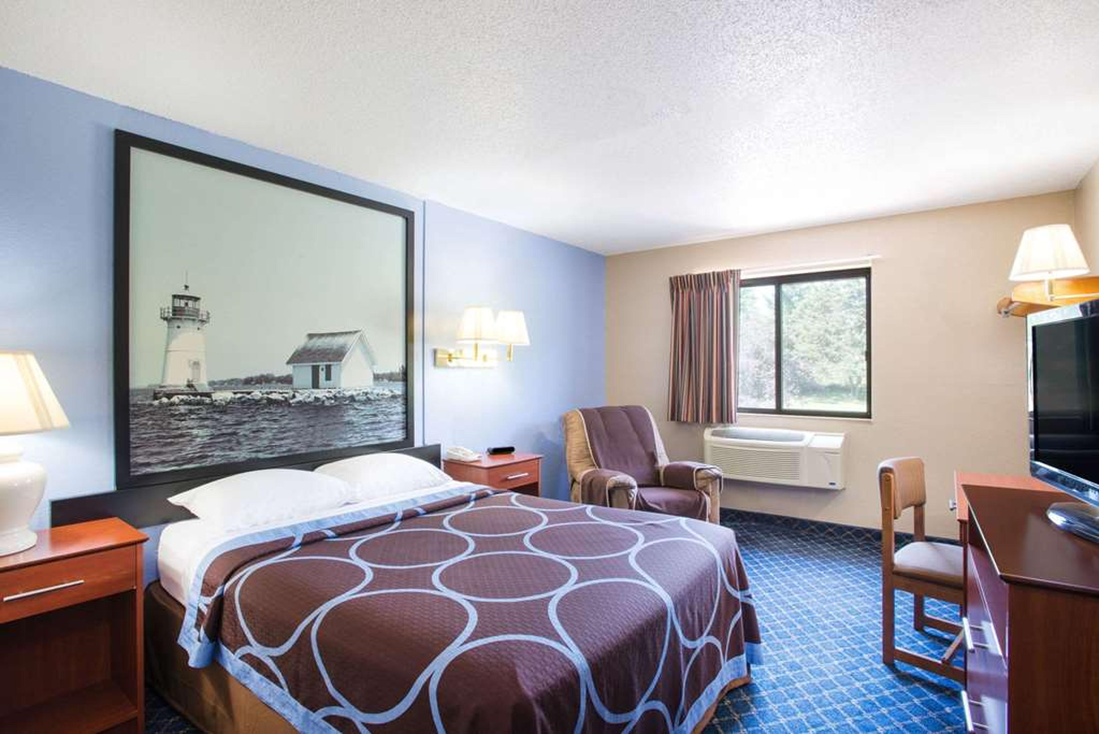 SUPER 8 MASSENA NY