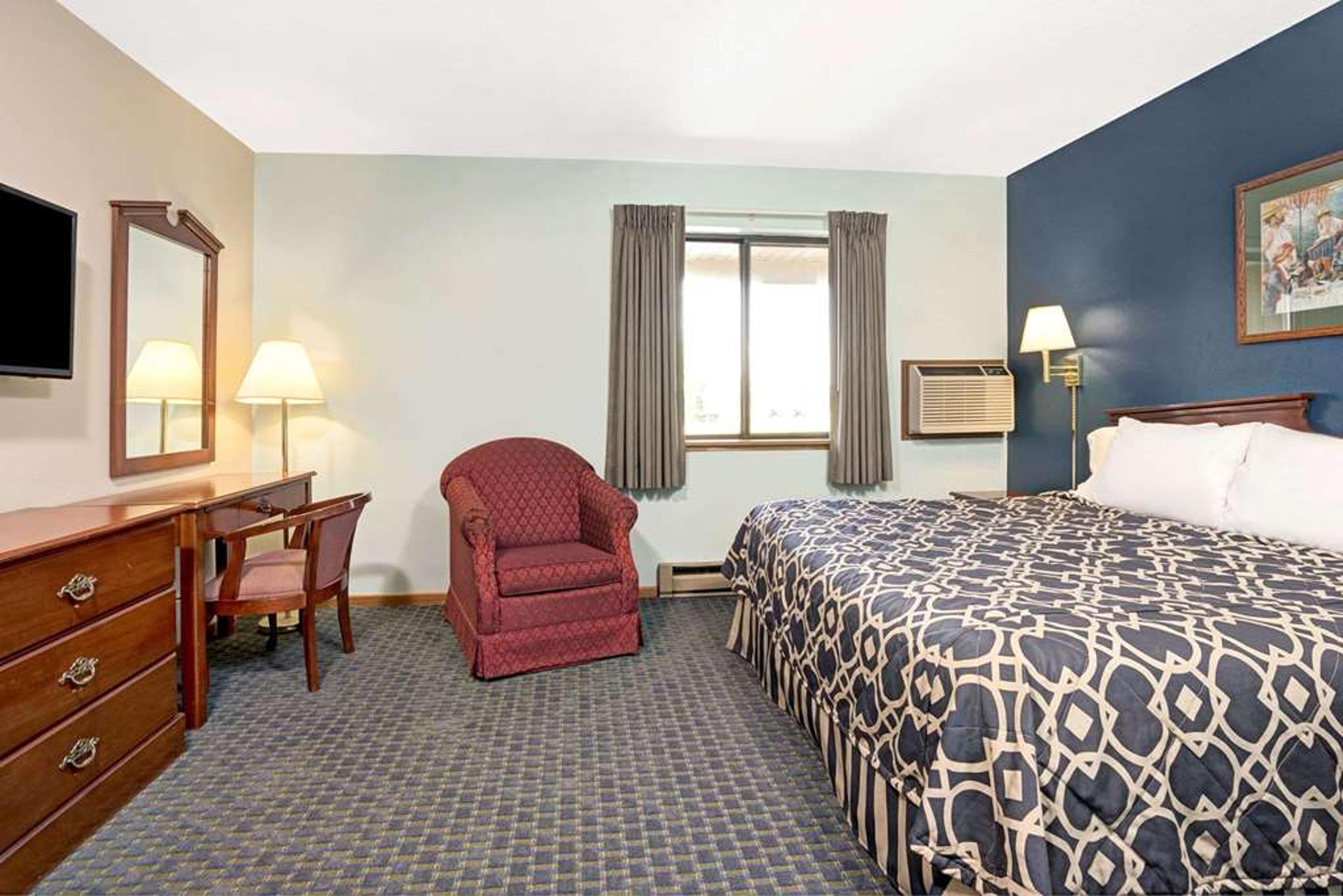 SUPER 8 HUDSON WI