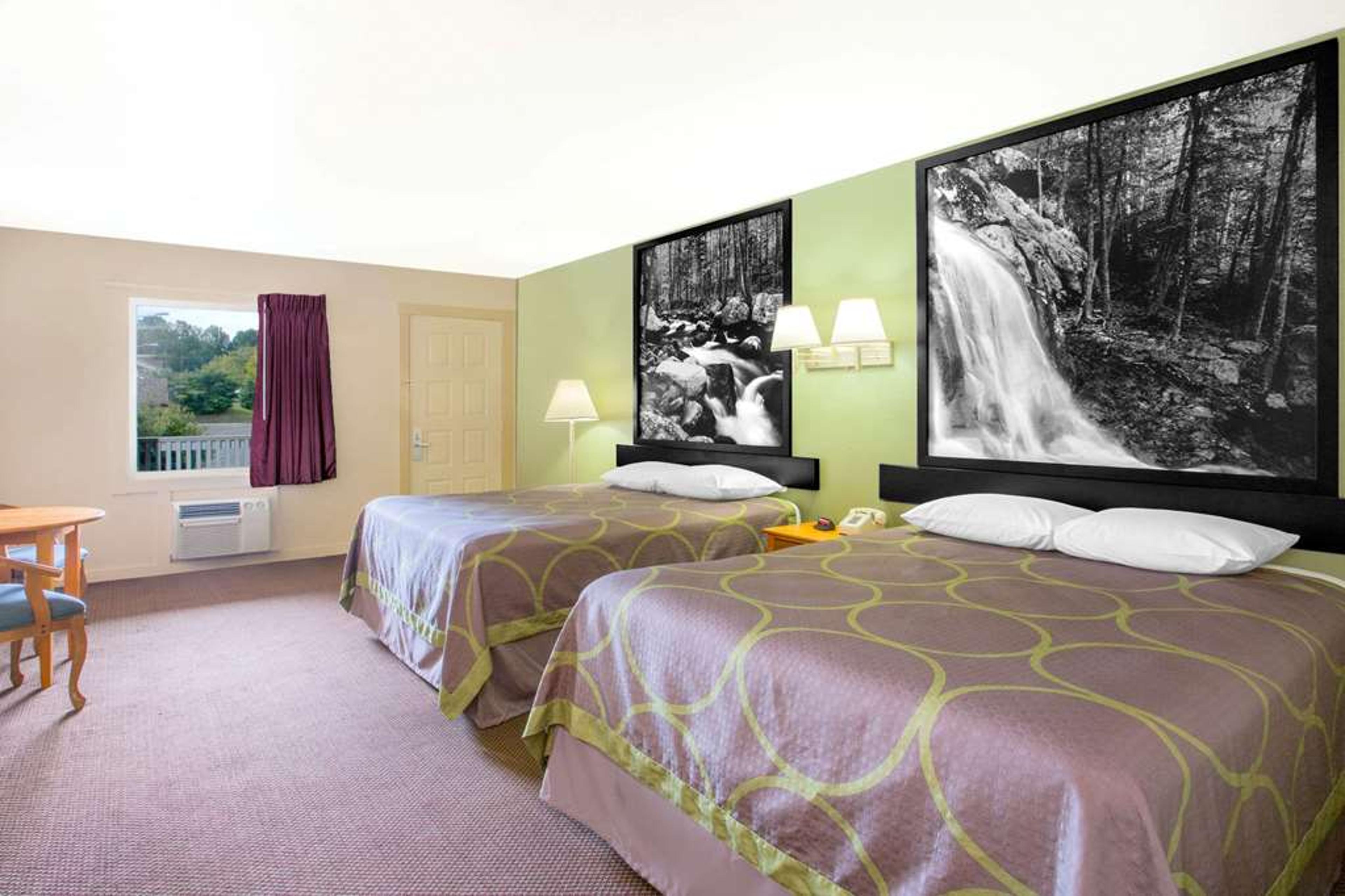 SUPER 8 BY WYNDHAM CHRISTIANSBURG