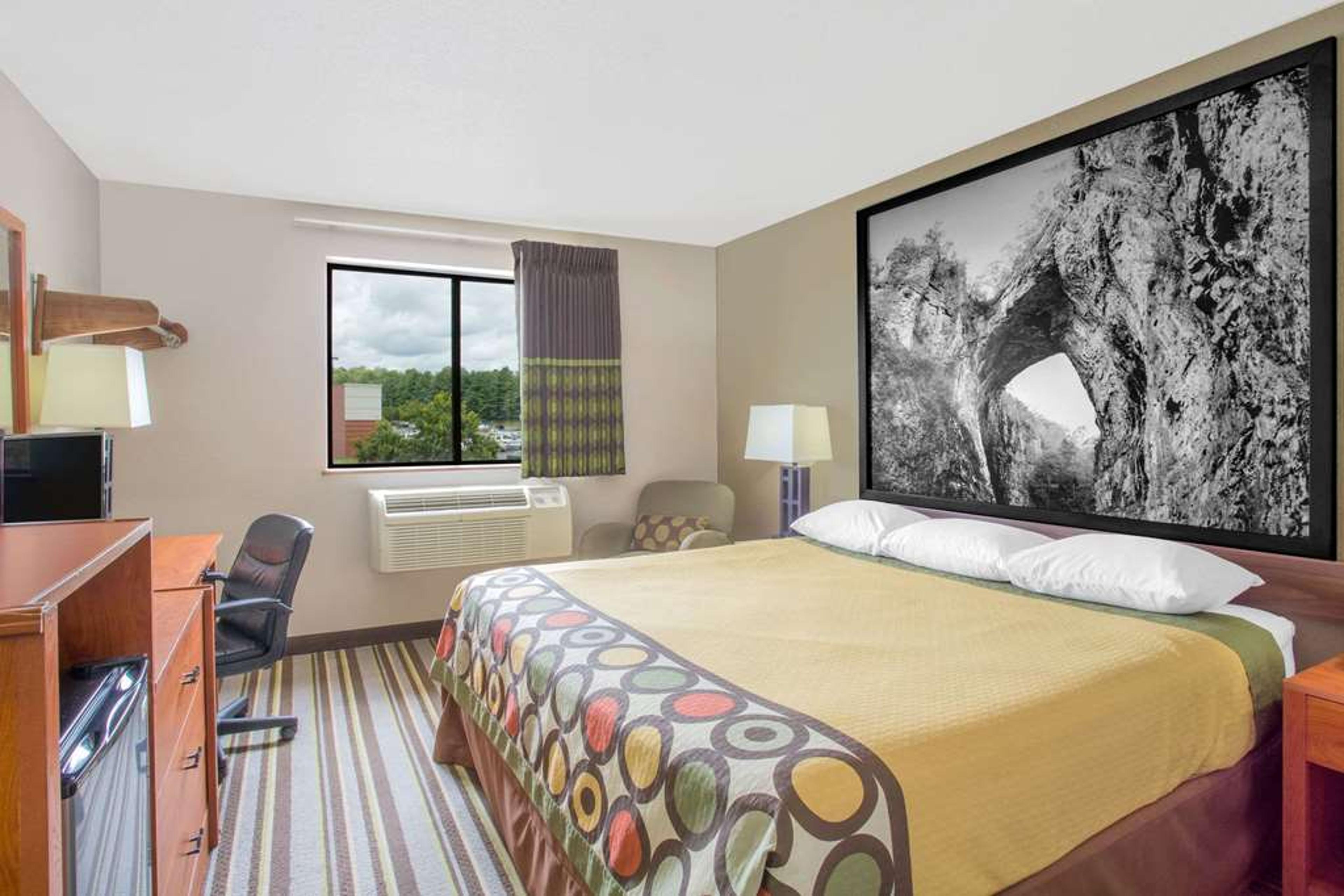 SUPER 8 BY WYNDHAM ABINGDON VA