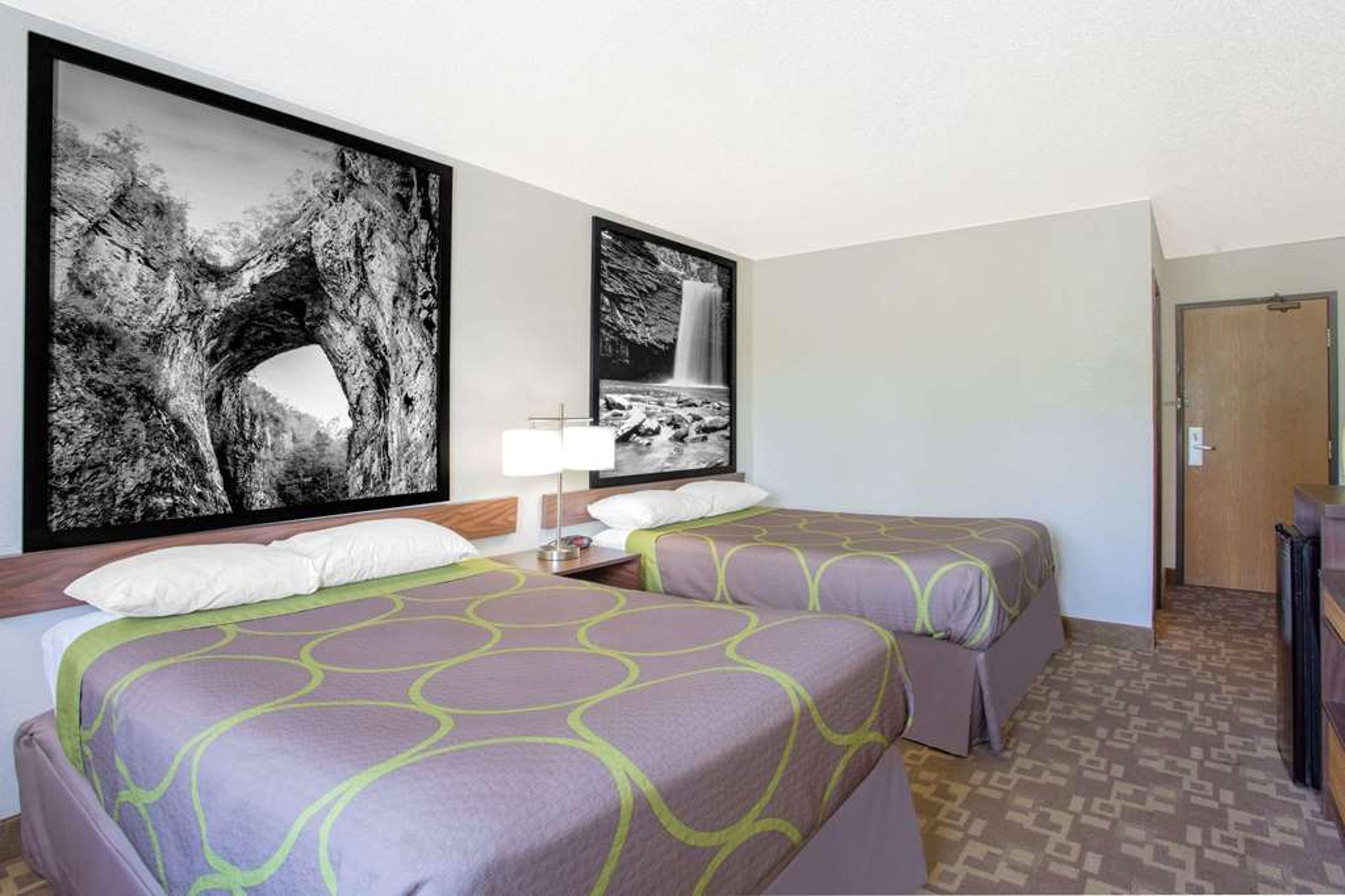 SUPER 8 BY WYNDHAM APPOMATTOX VA