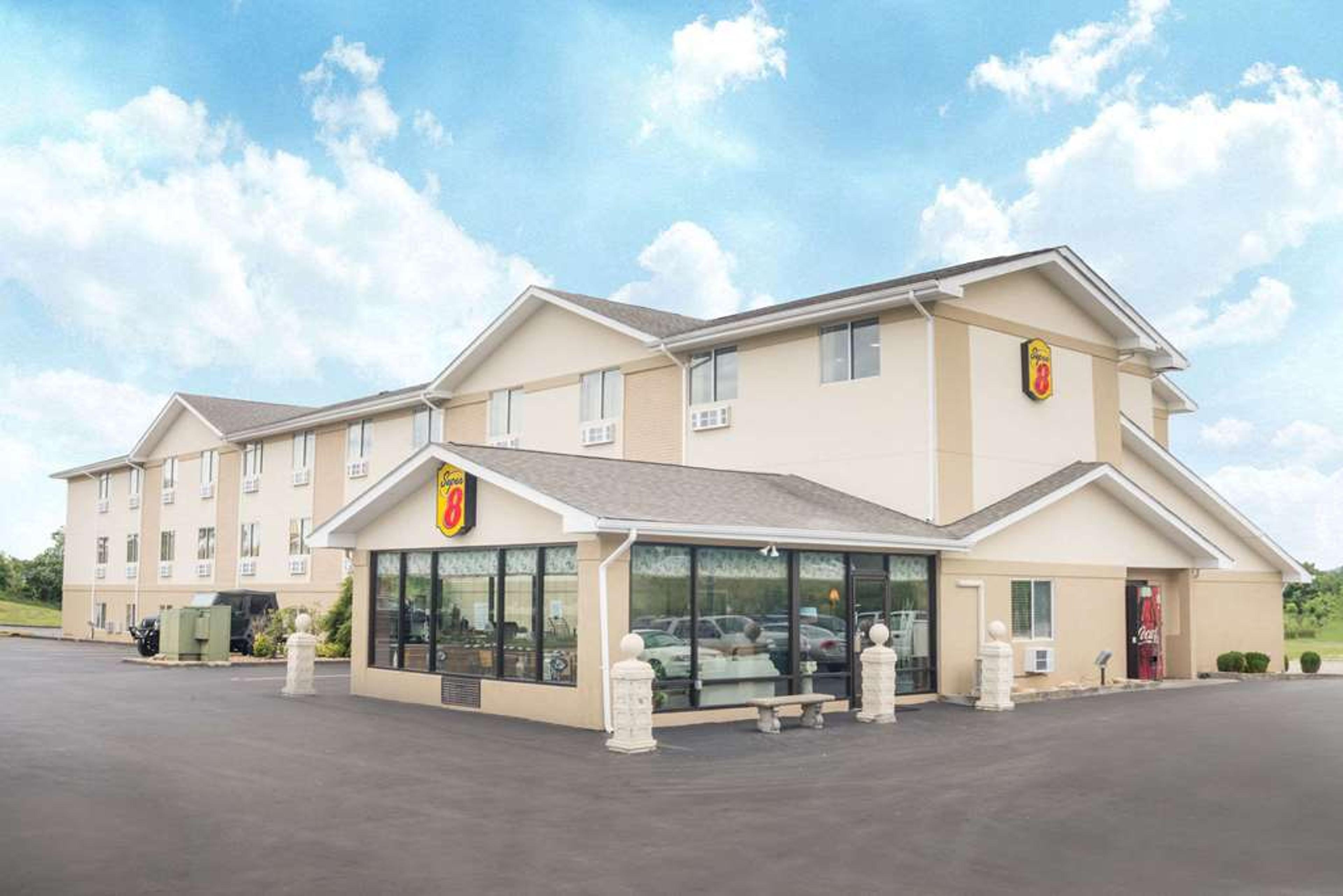 SUPER 8 BY WYNDHAM CORBIN/LONDON KY