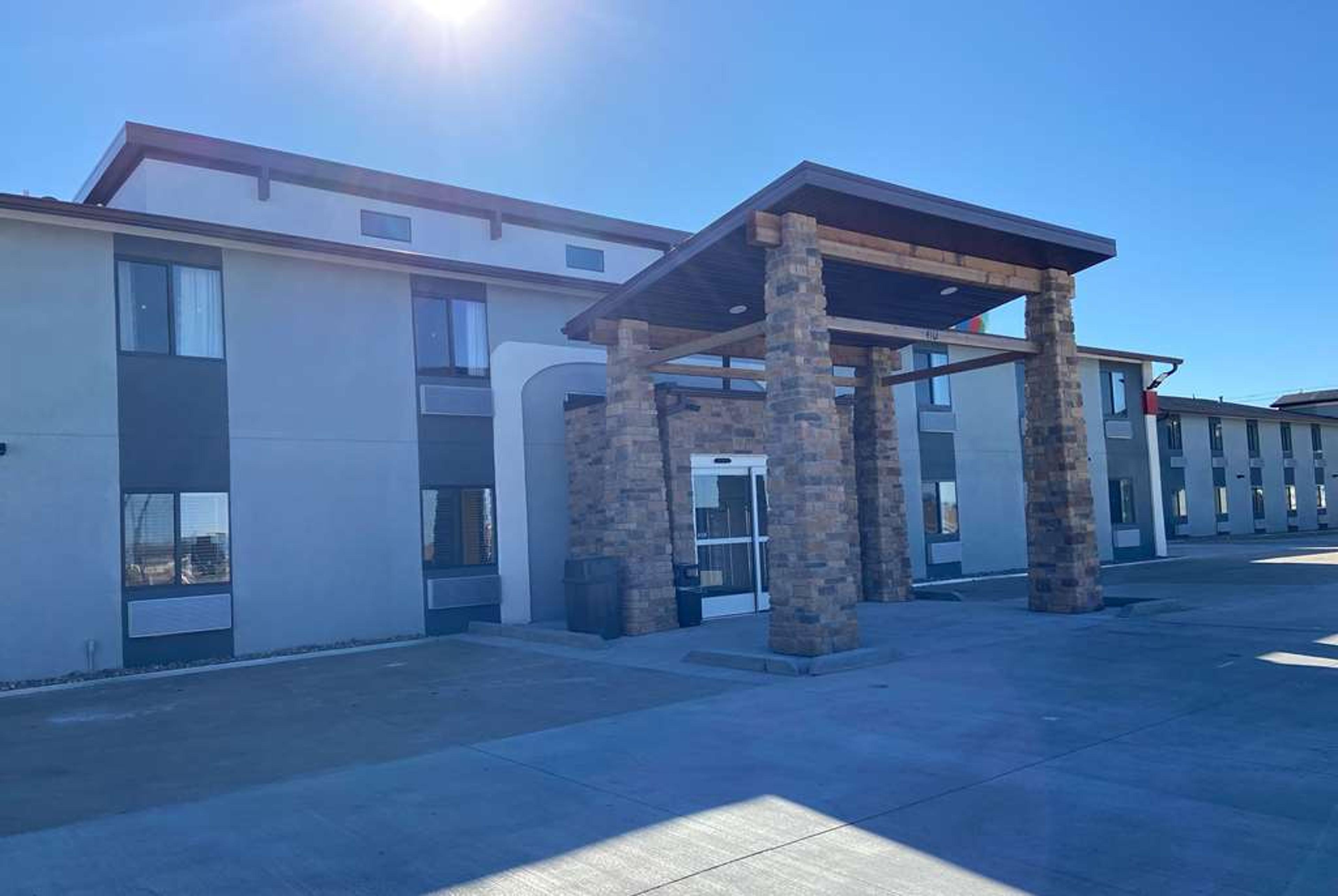 SUPER 8 BY WYNDHAM YORK