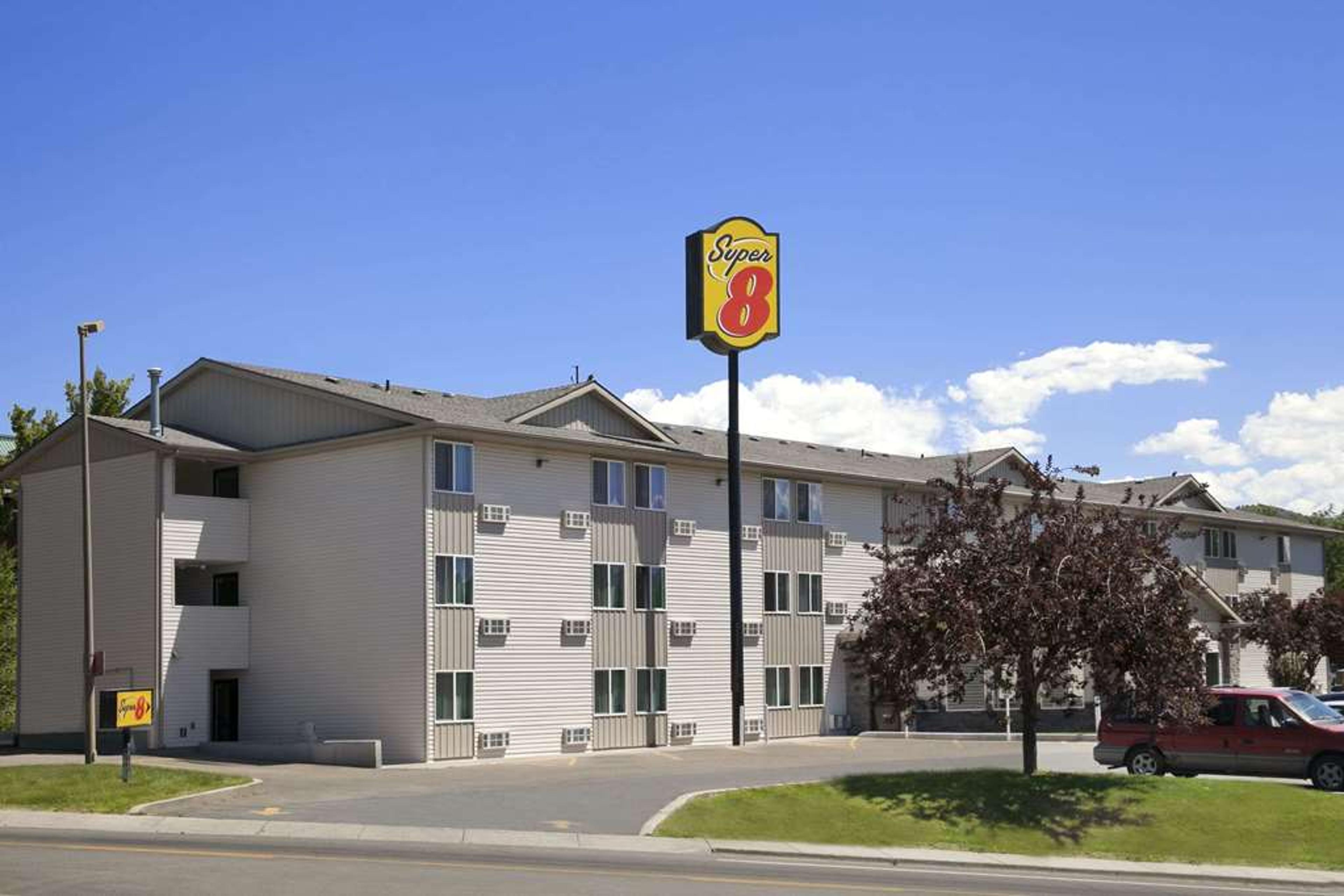 SUPER 8 BY WYNDHAM POCATELLO