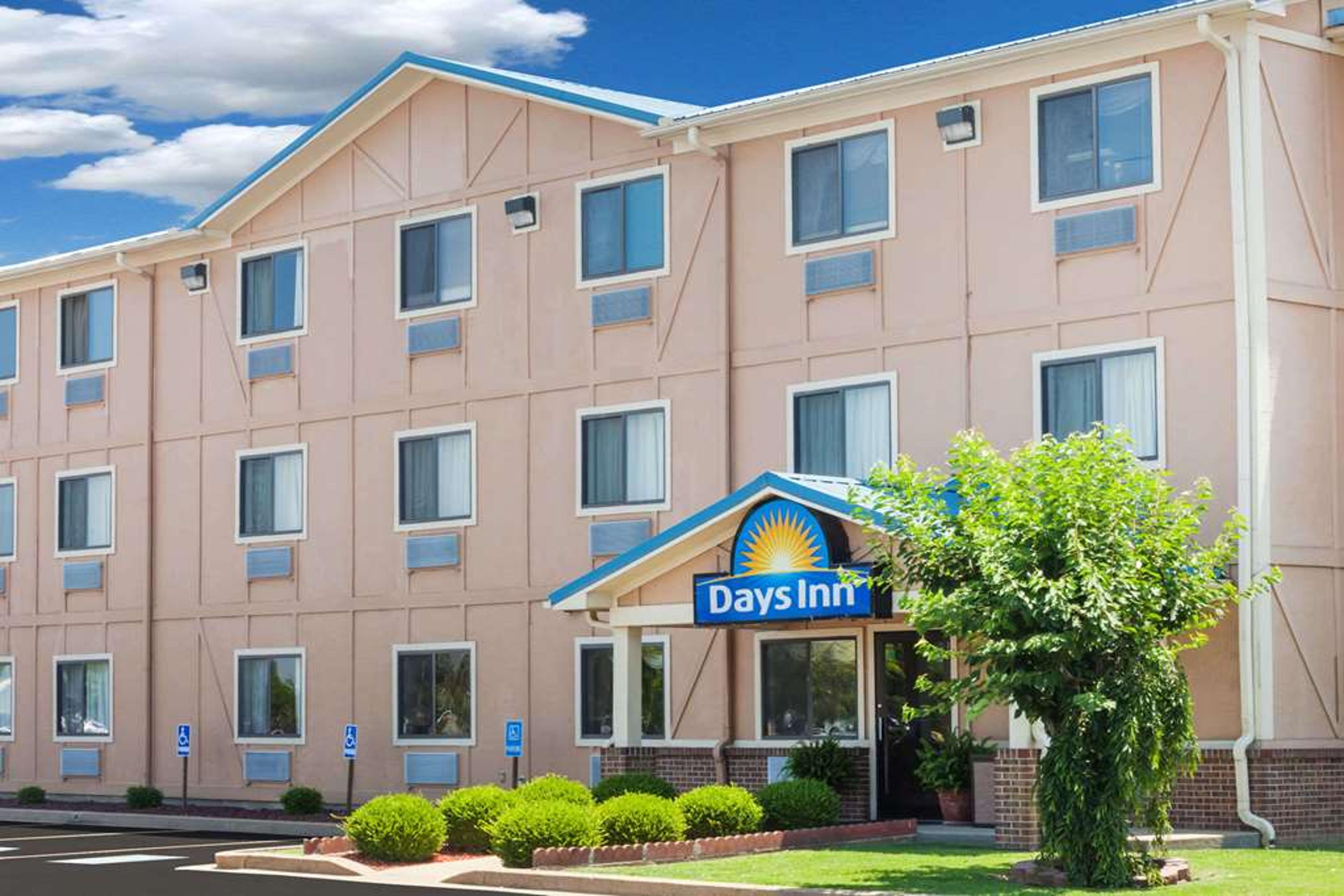 DAYS INN DYERSBURG