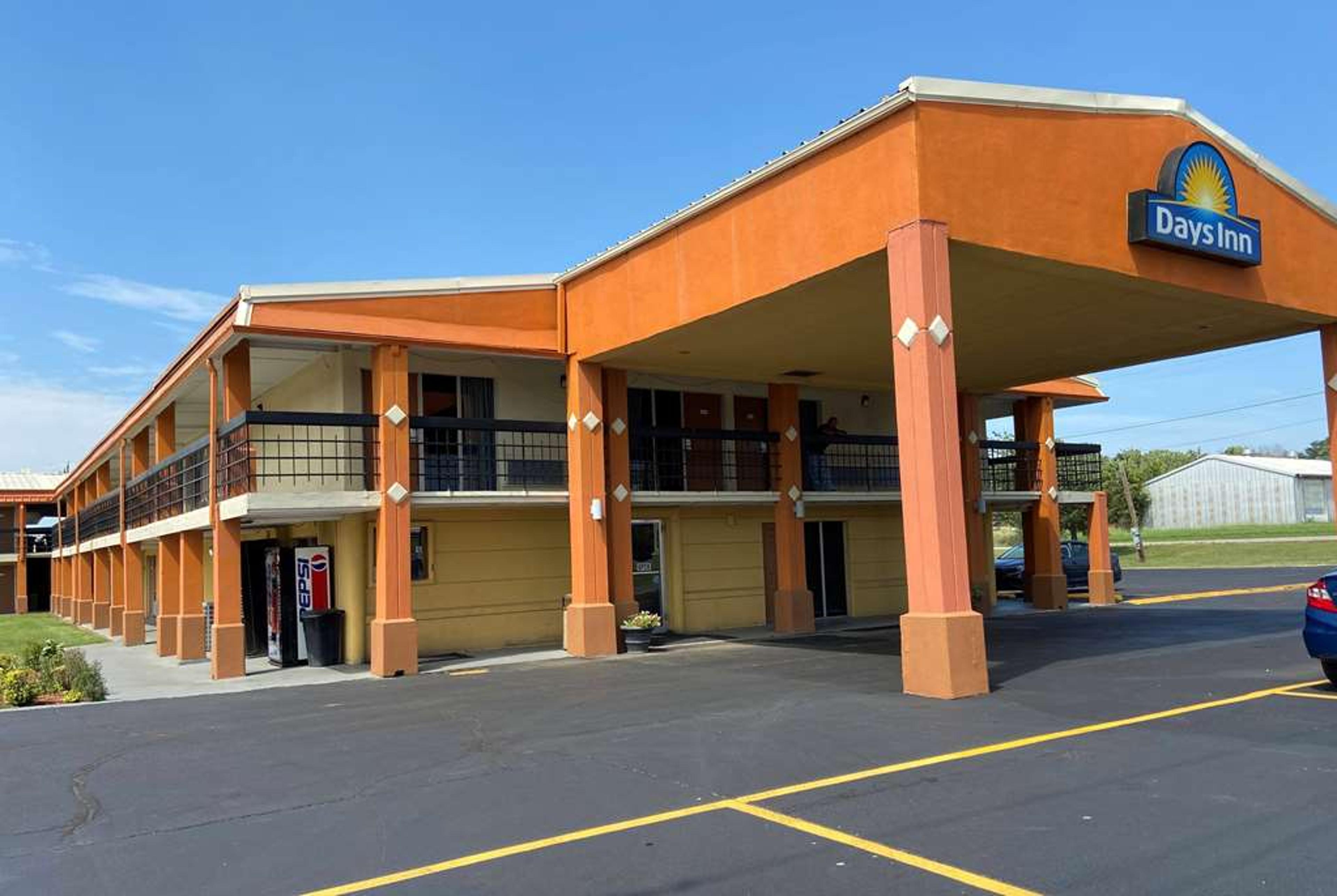 DAYS INN BY WYNDHAM, OKMULGEE