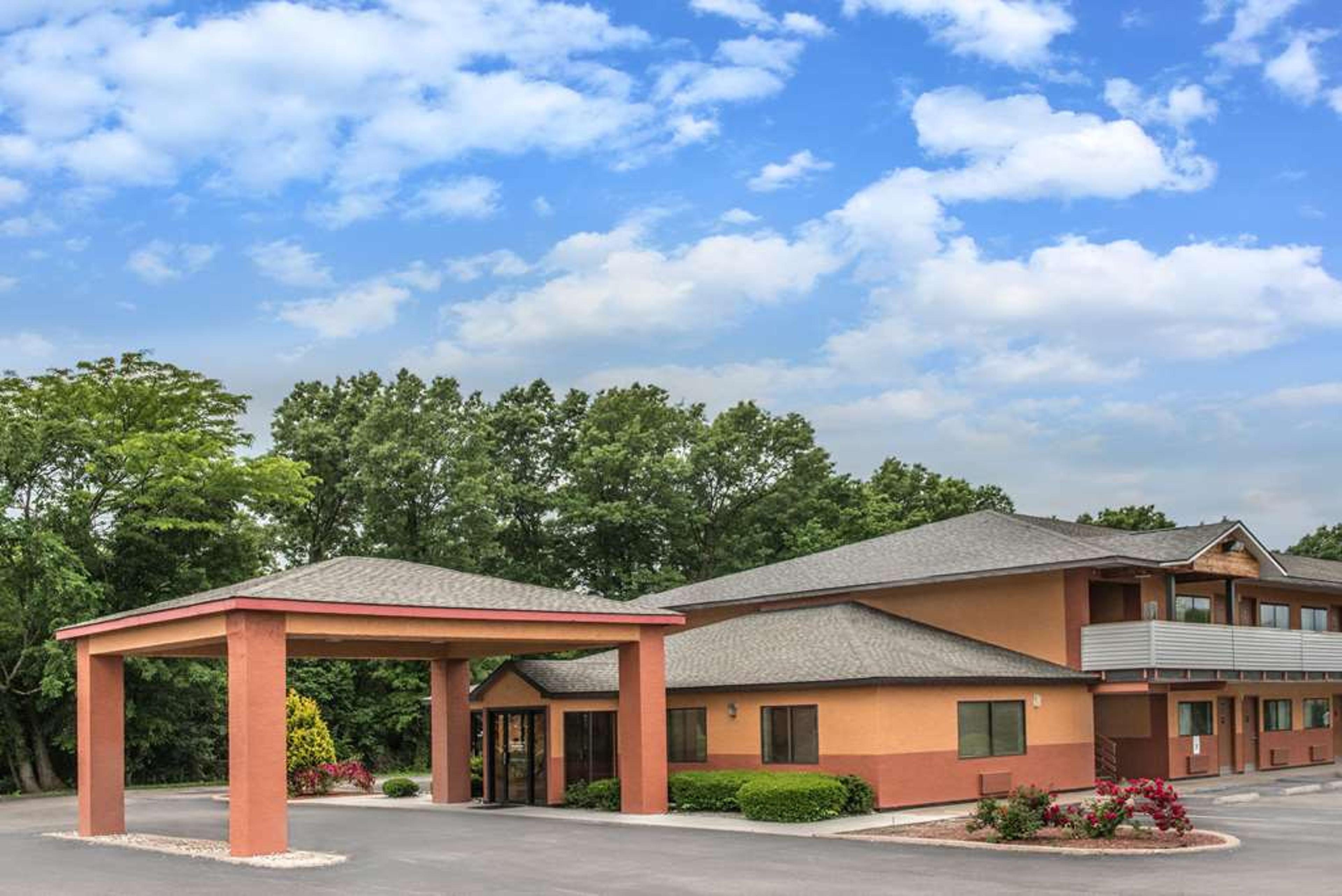 DAYS INN BY WYNDHAM, KINGDOM CITY