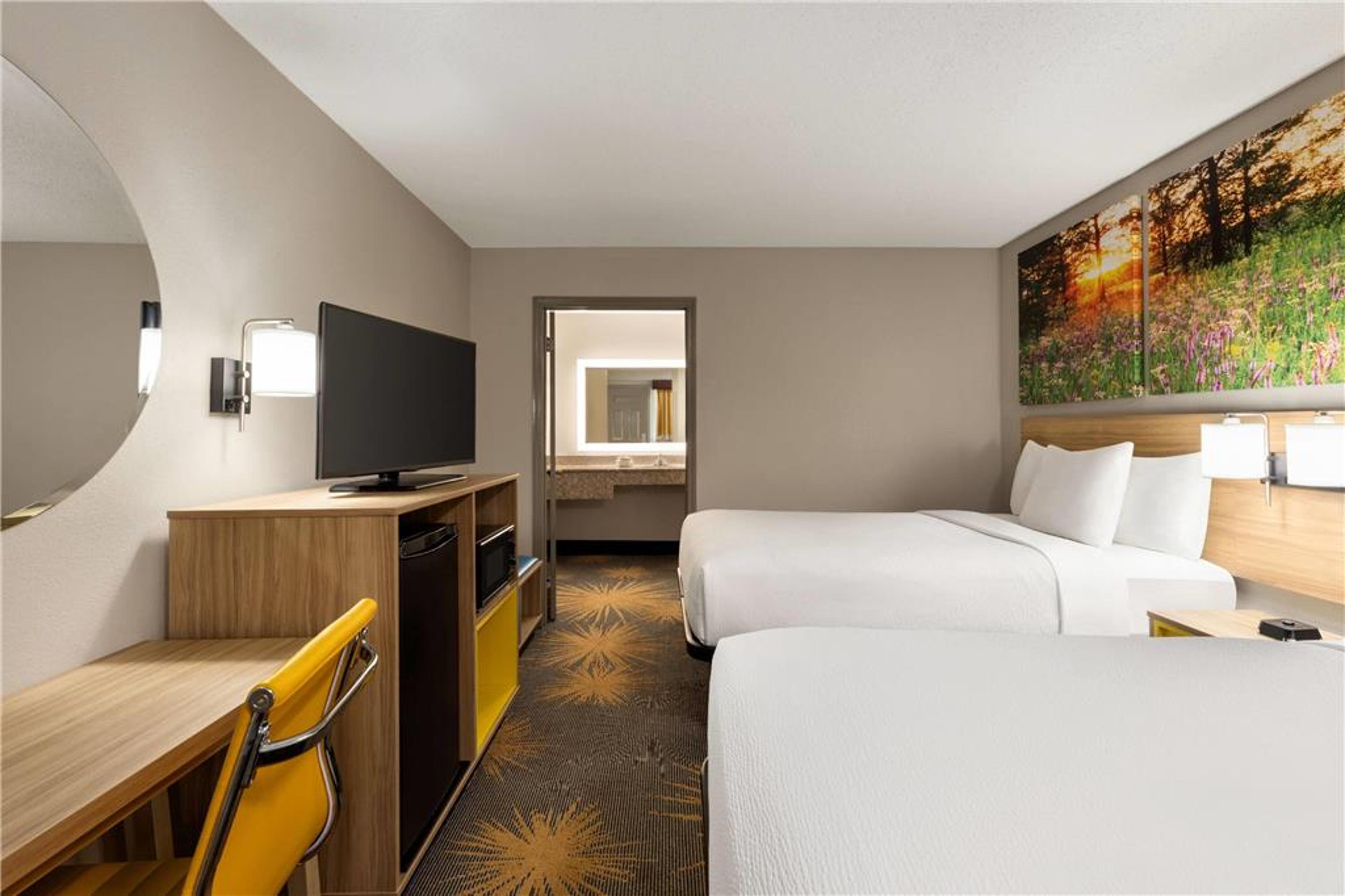 DAYS INN BY WYNDHAM CARTERSVILLE