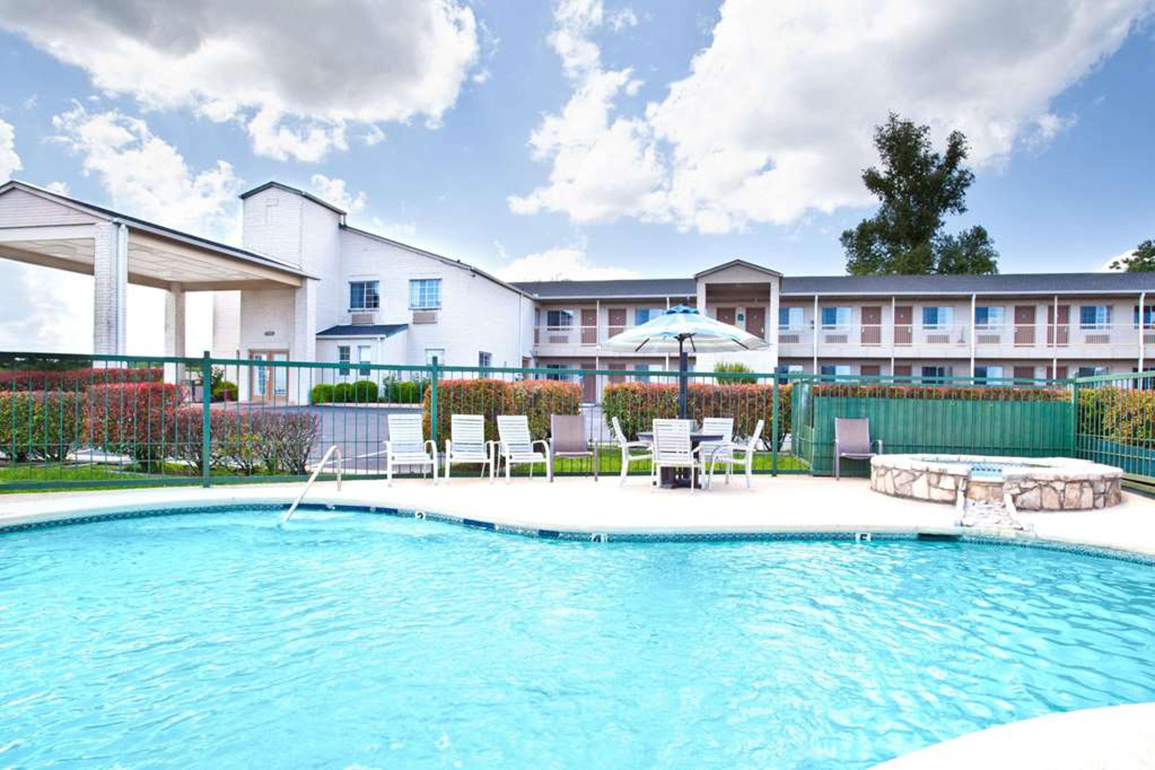 Hotel Photo 3