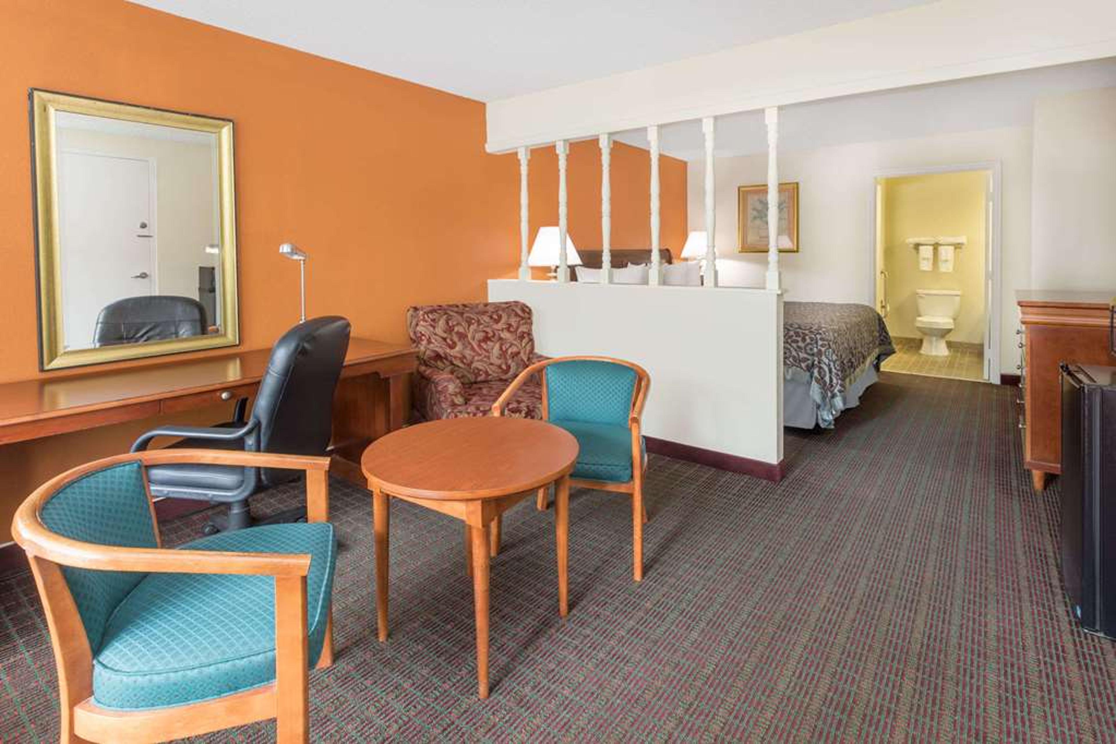 DAYS INN BY WYNDHAM, ORANGEBURG SOU