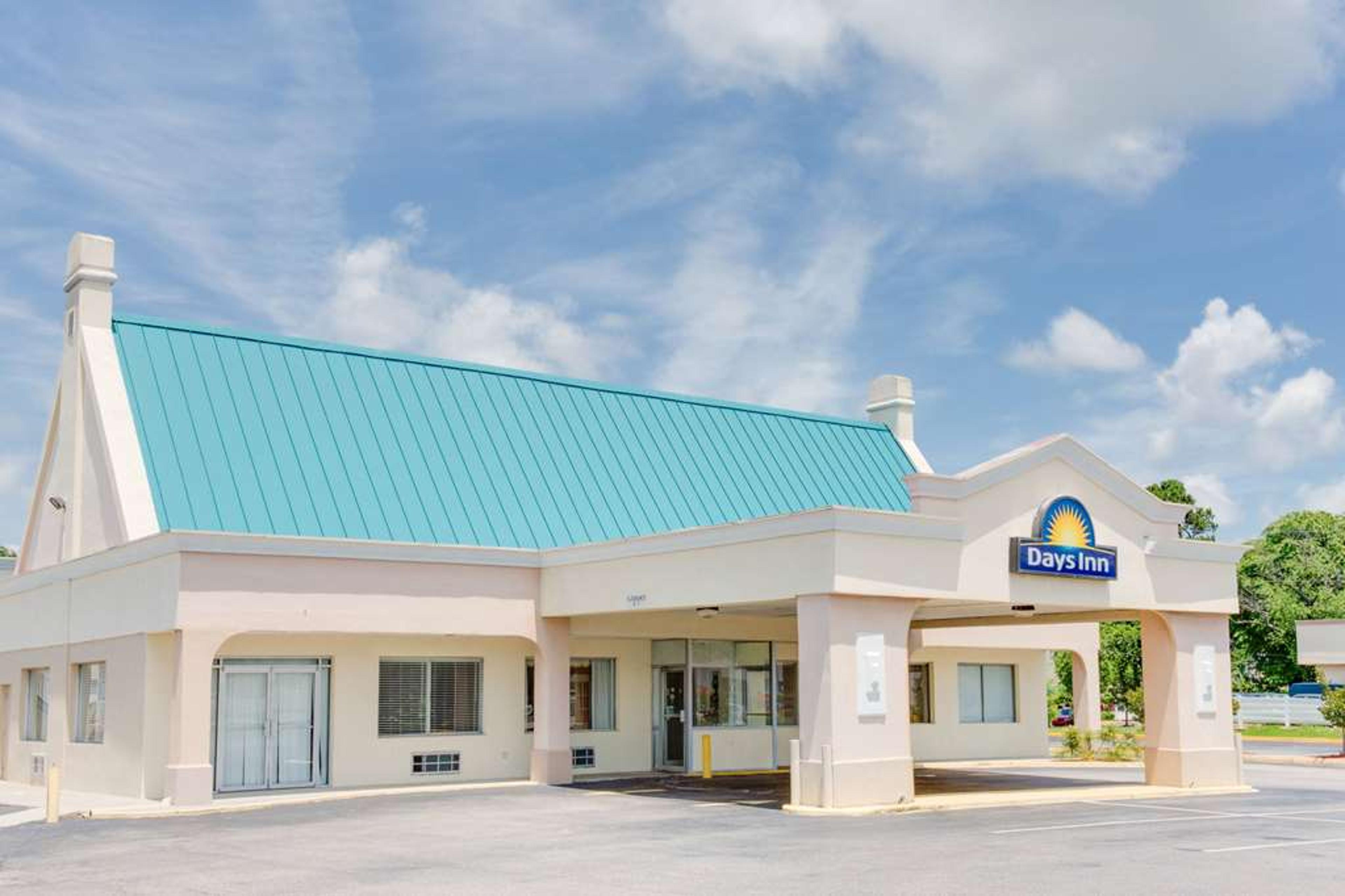 DAYS INN BY WYNDHAM CHESTER