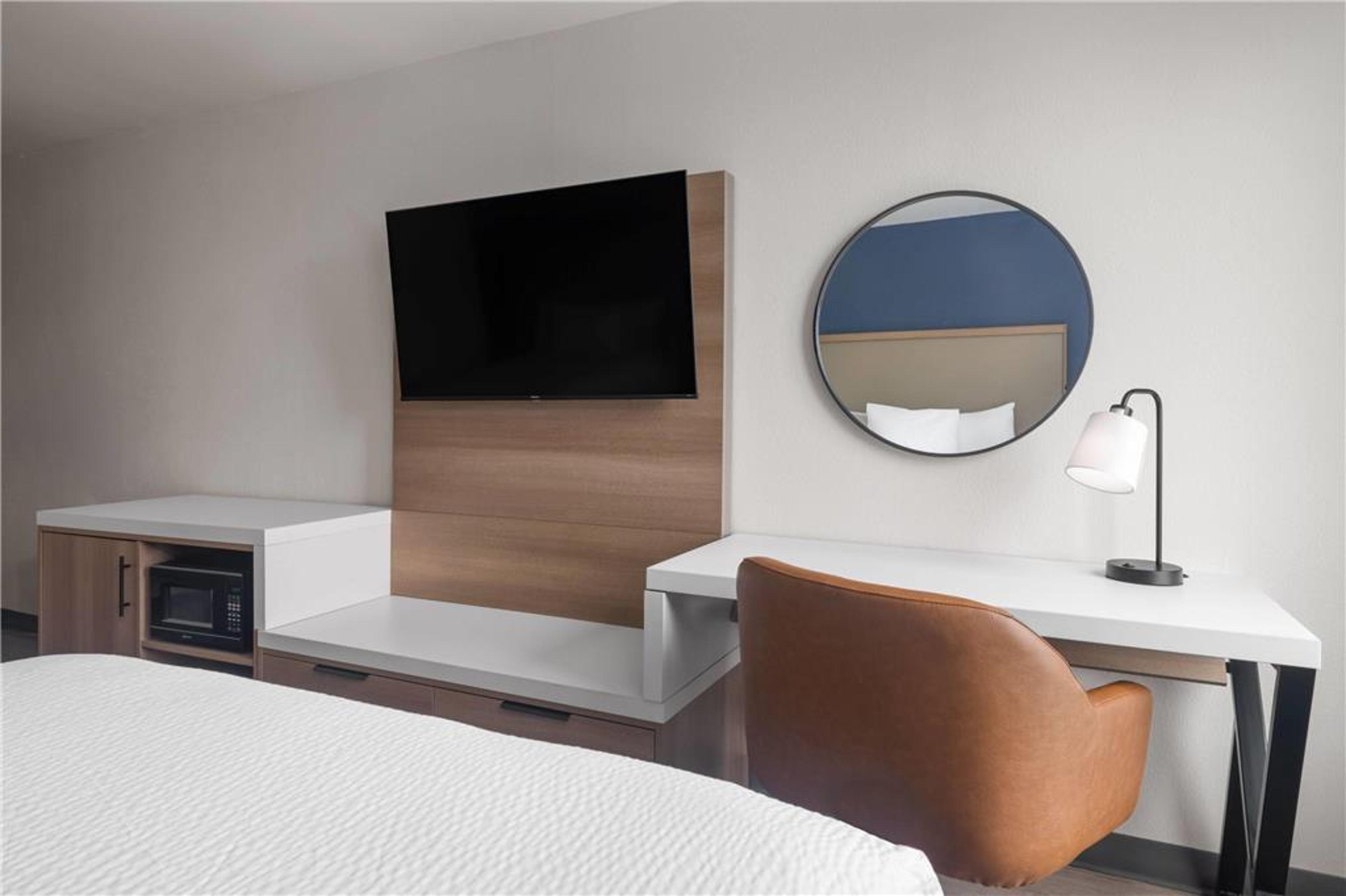 LA QUINTA INN & SUITES BY WYNDHAM M