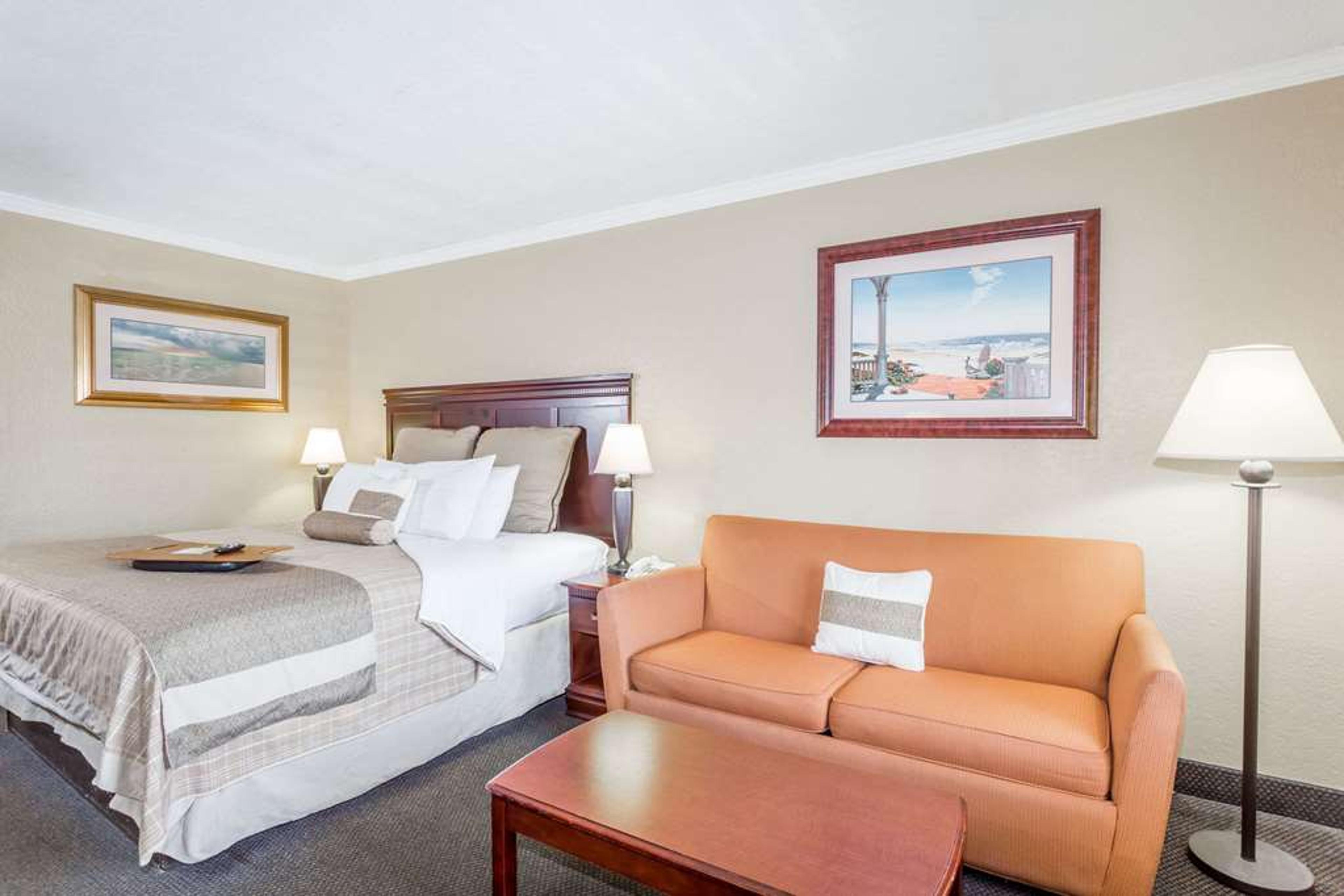 DAYS INN DESTIN