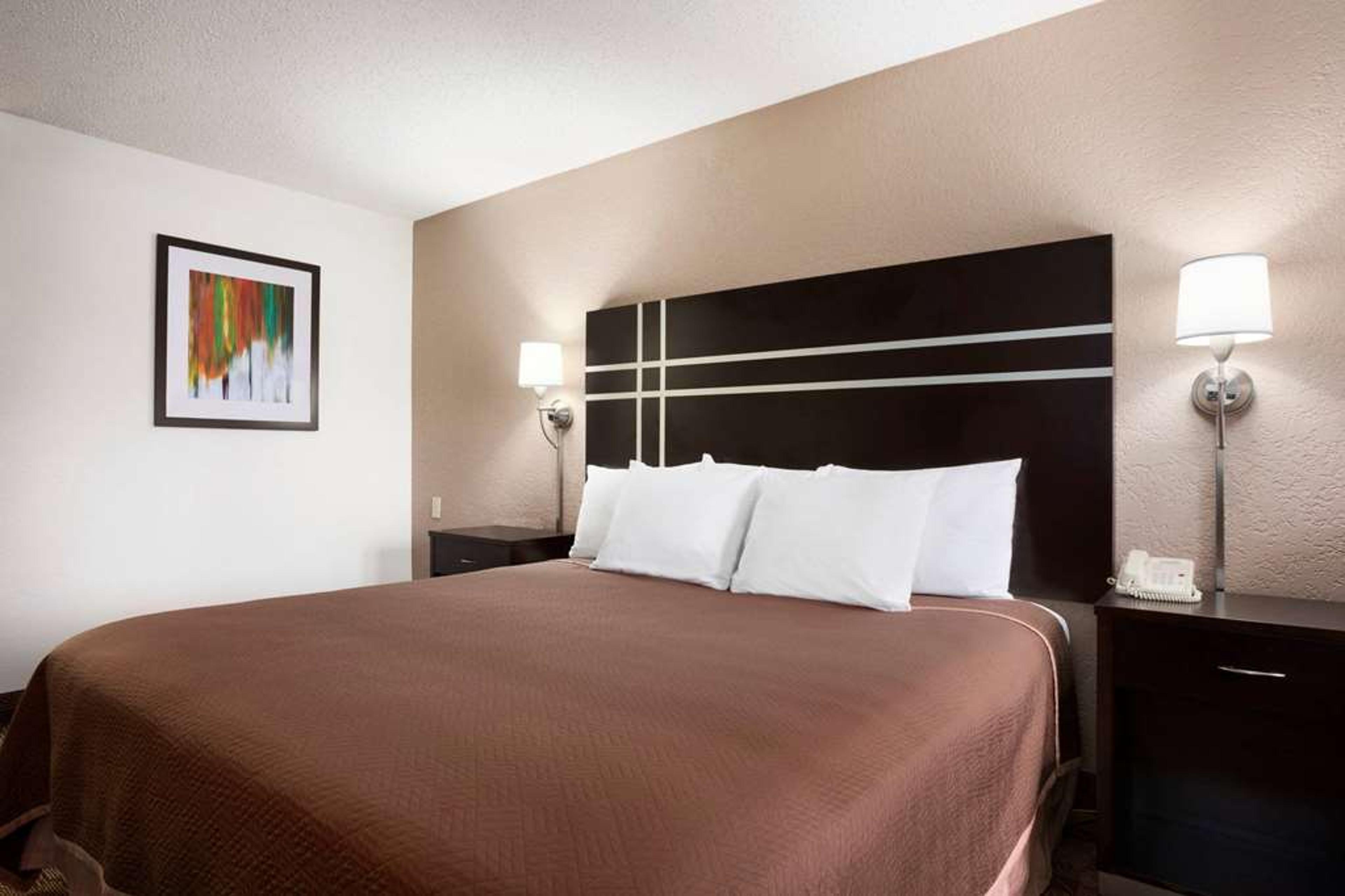 TRAVELODGE BY WYNDHAM, KILLEEN/FORT