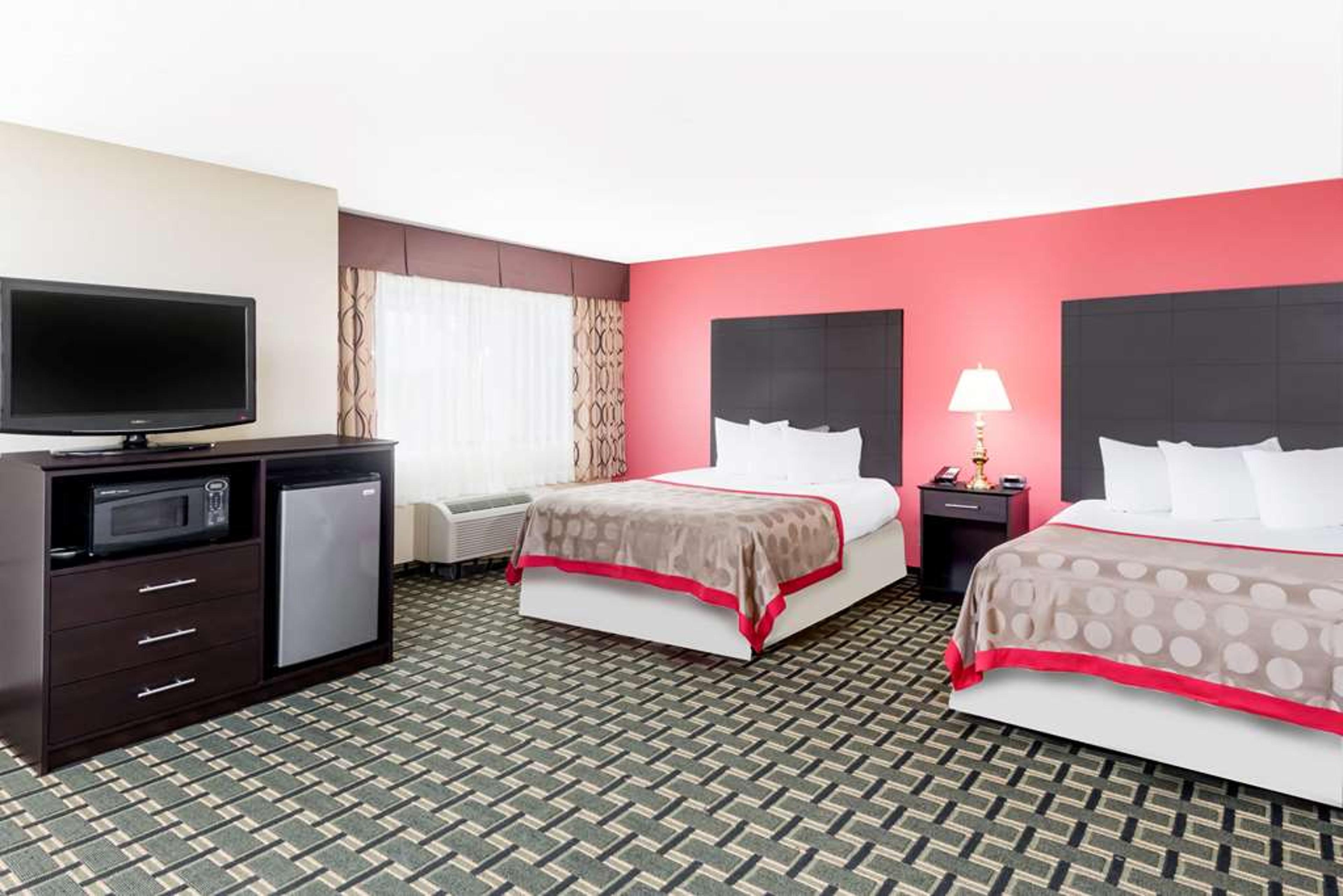 RAMADA BY WYNDHAM VANDALIA