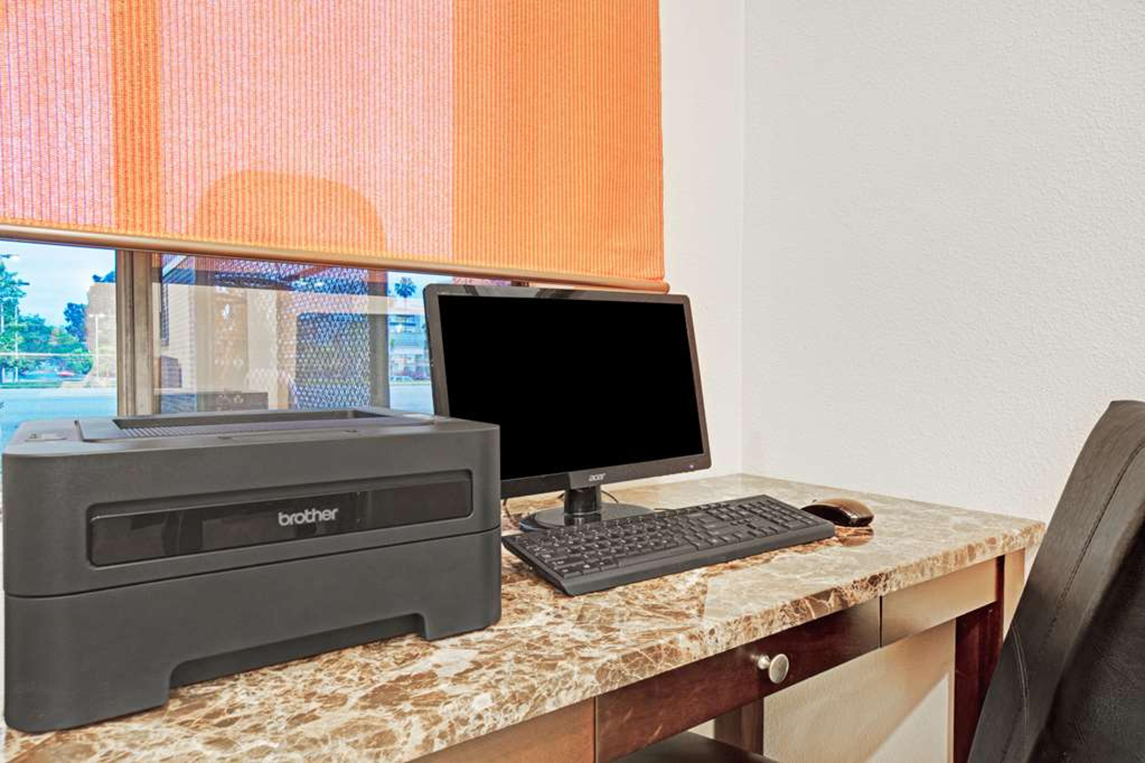 Hotel Photo 4