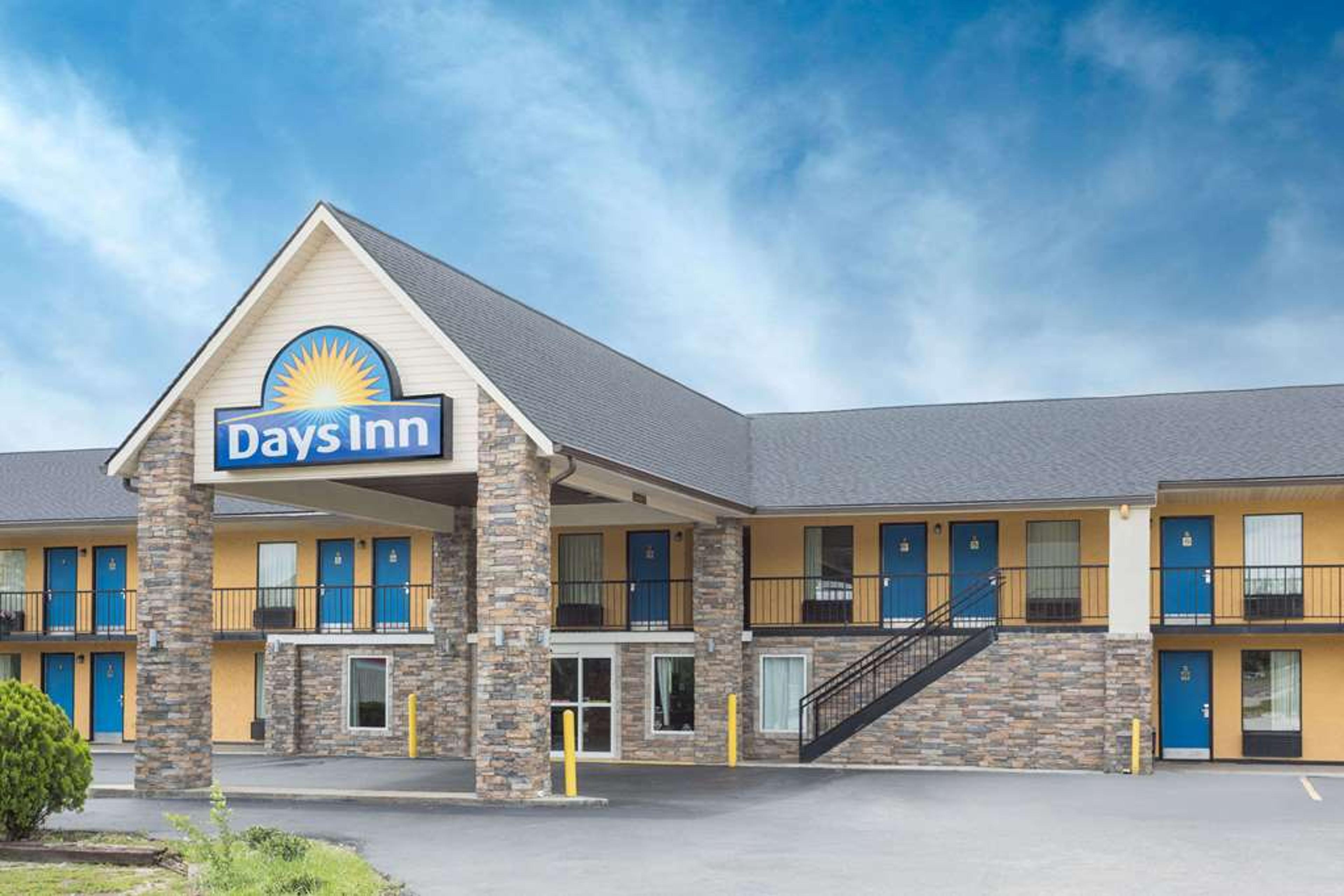 DAYS INN BY WYNDHAM, NEWBERRY