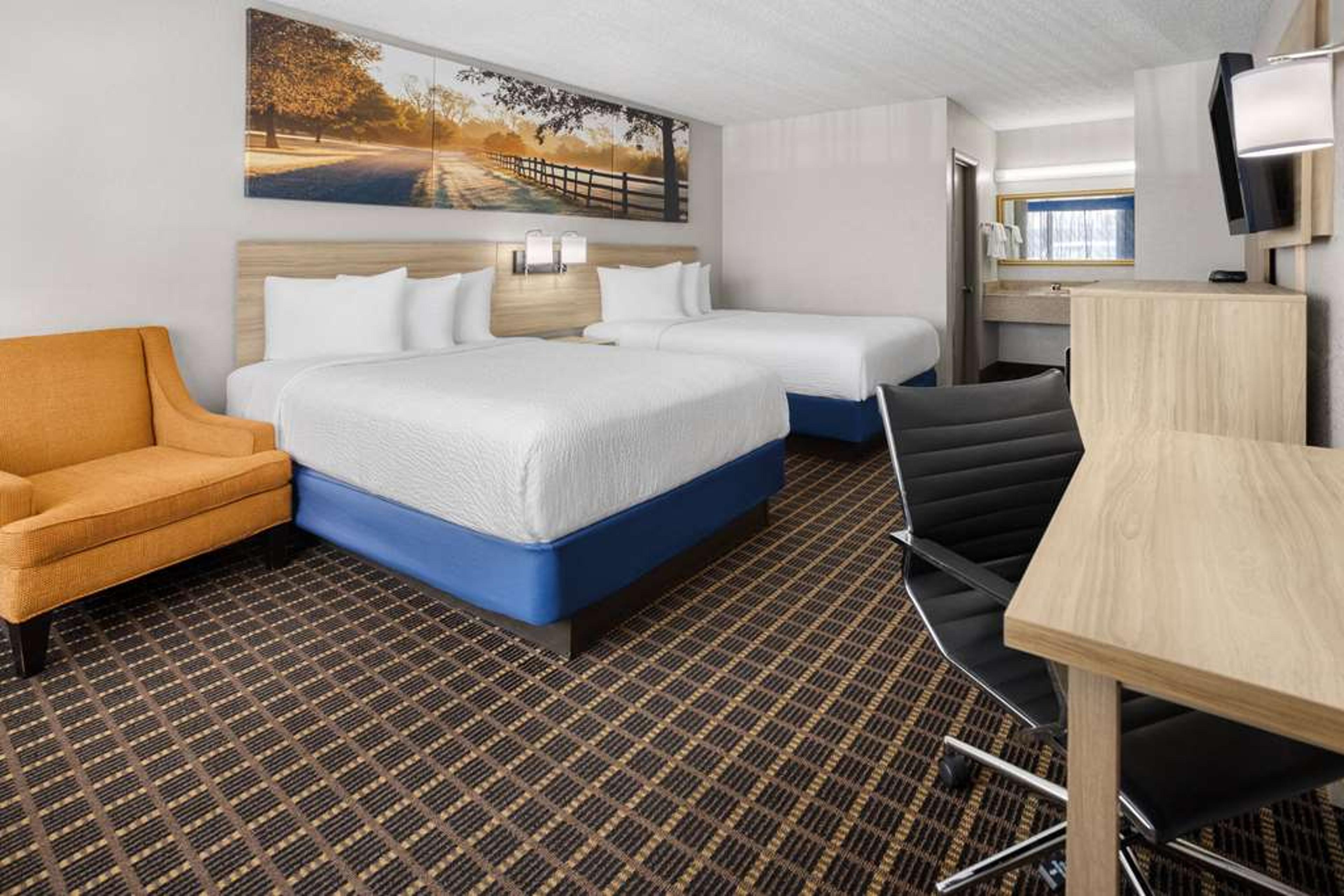 DAYS INN BY WYNDHAM WAYCROSS