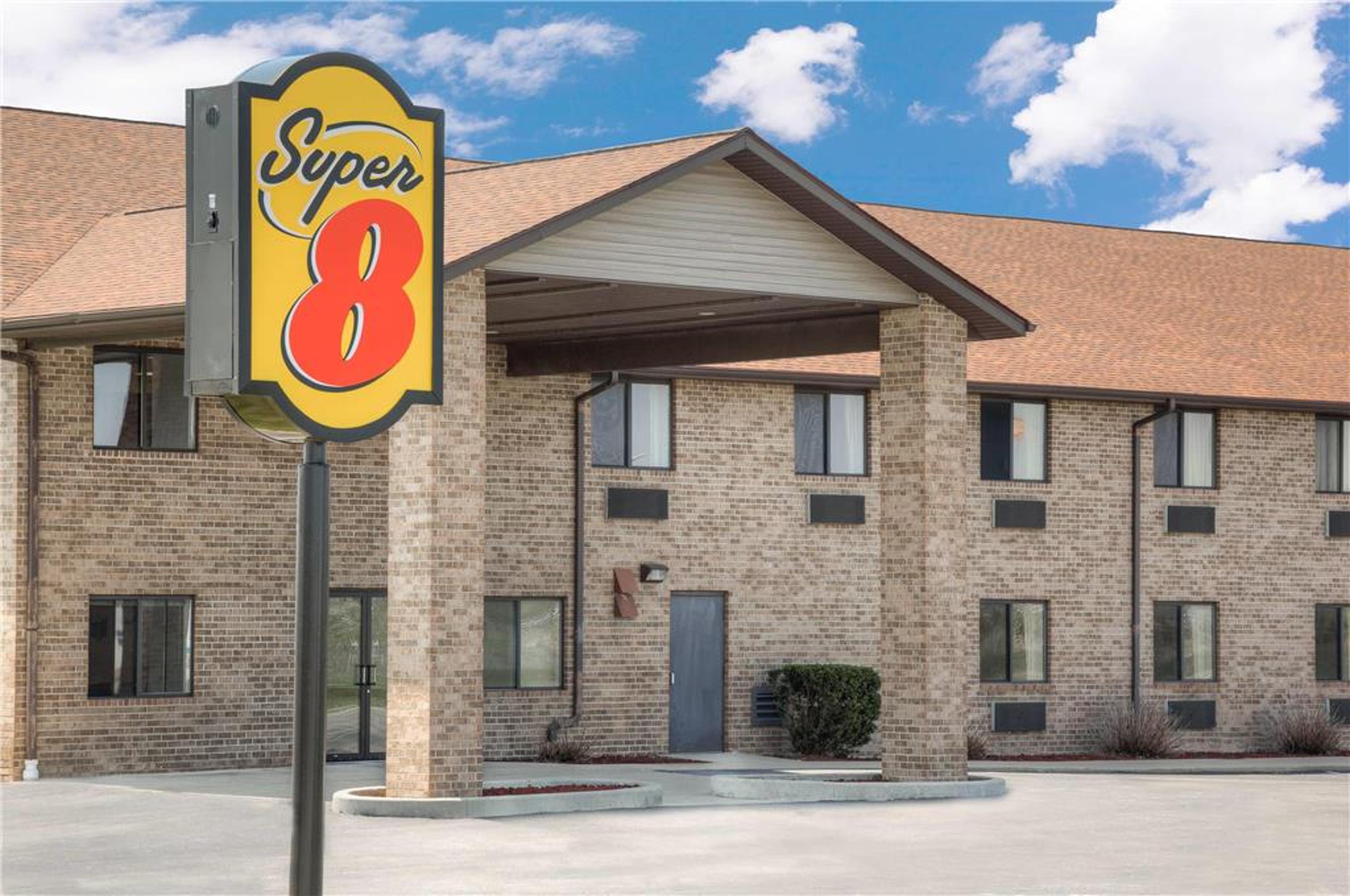 SUPER 8 BY WYNDHAM GAS CITY MARION