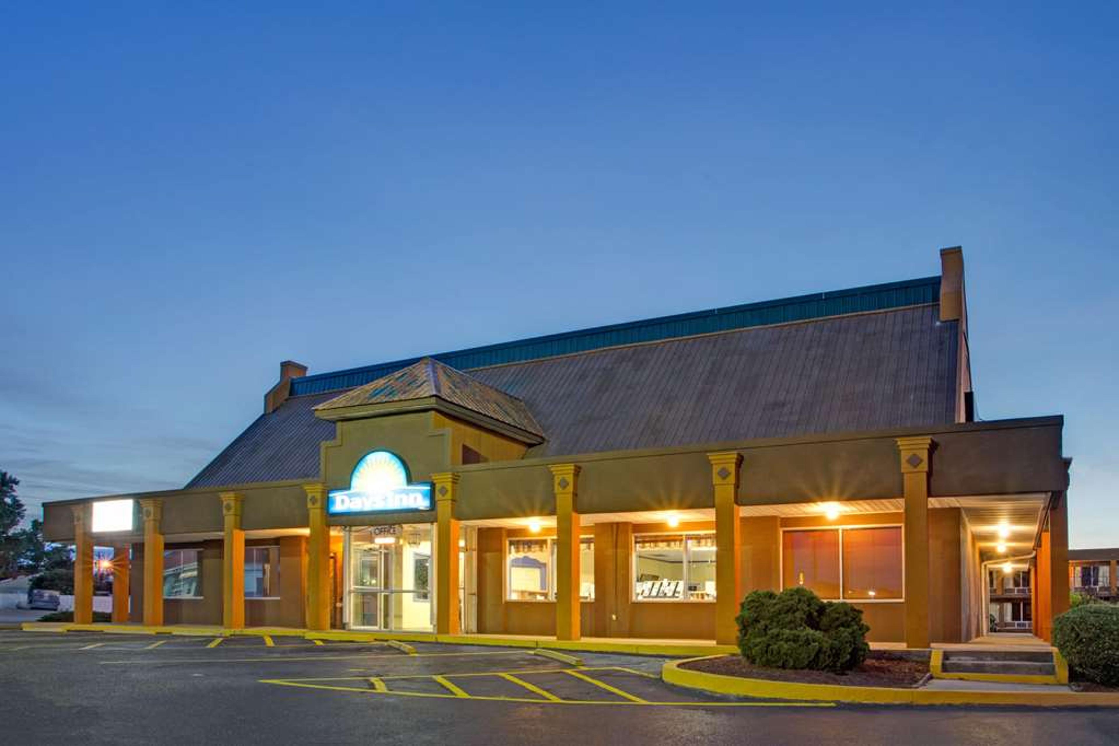 DAYS INN BY WYNDHAM, BENSON