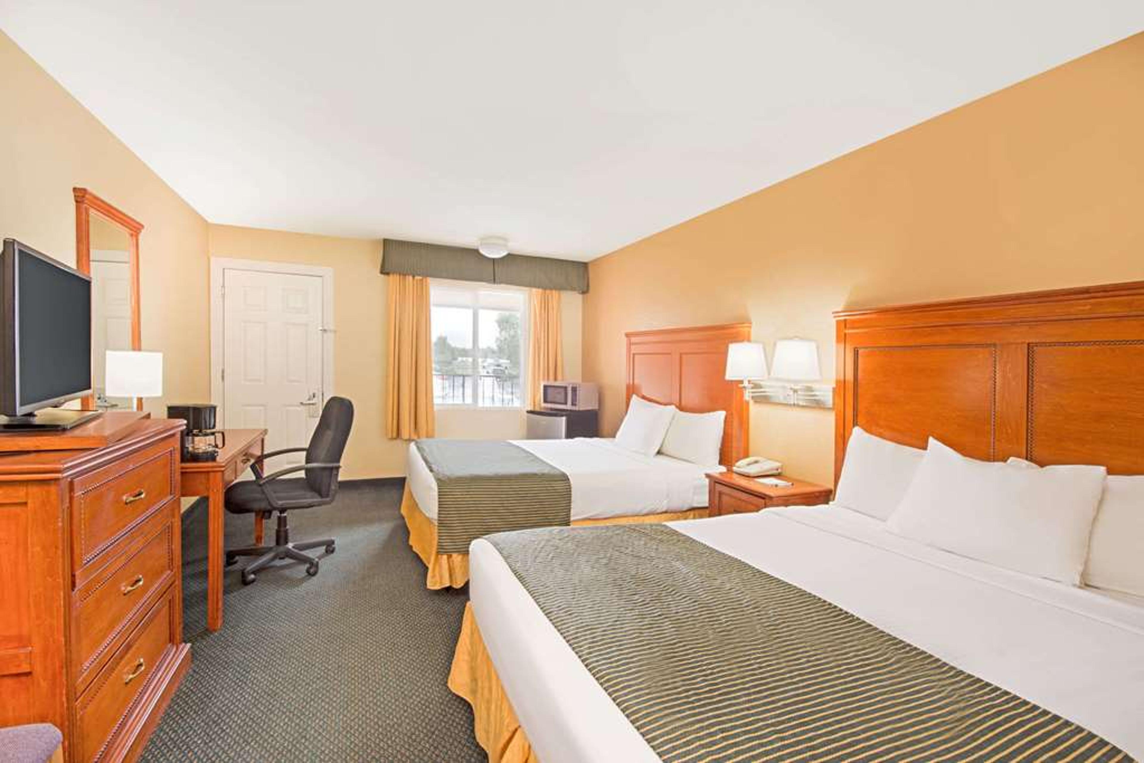 RAMADA BY WYNDHAM FLAGSTAFF EAST