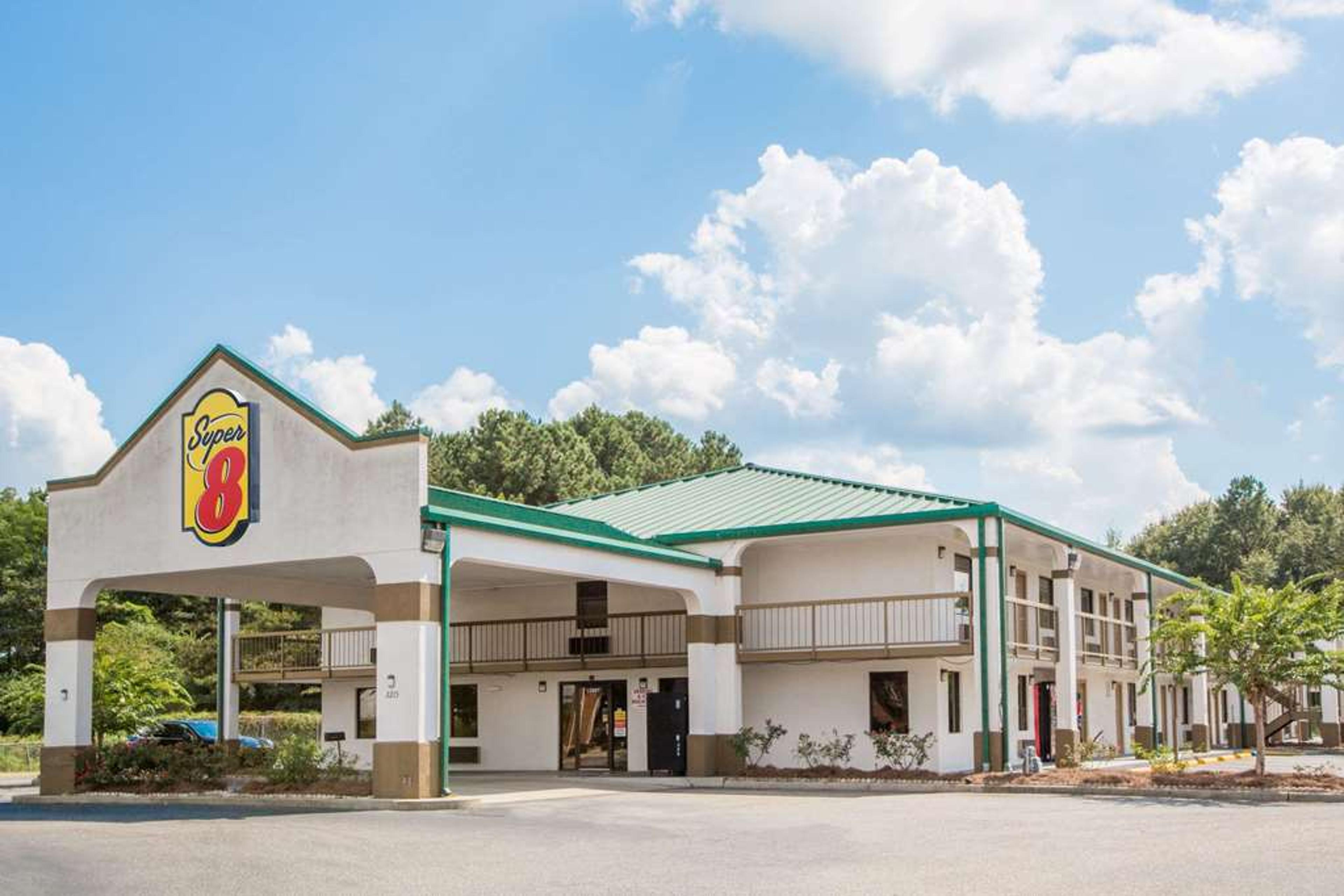 SUPER 8 BY WYNDHAM DOTHAN