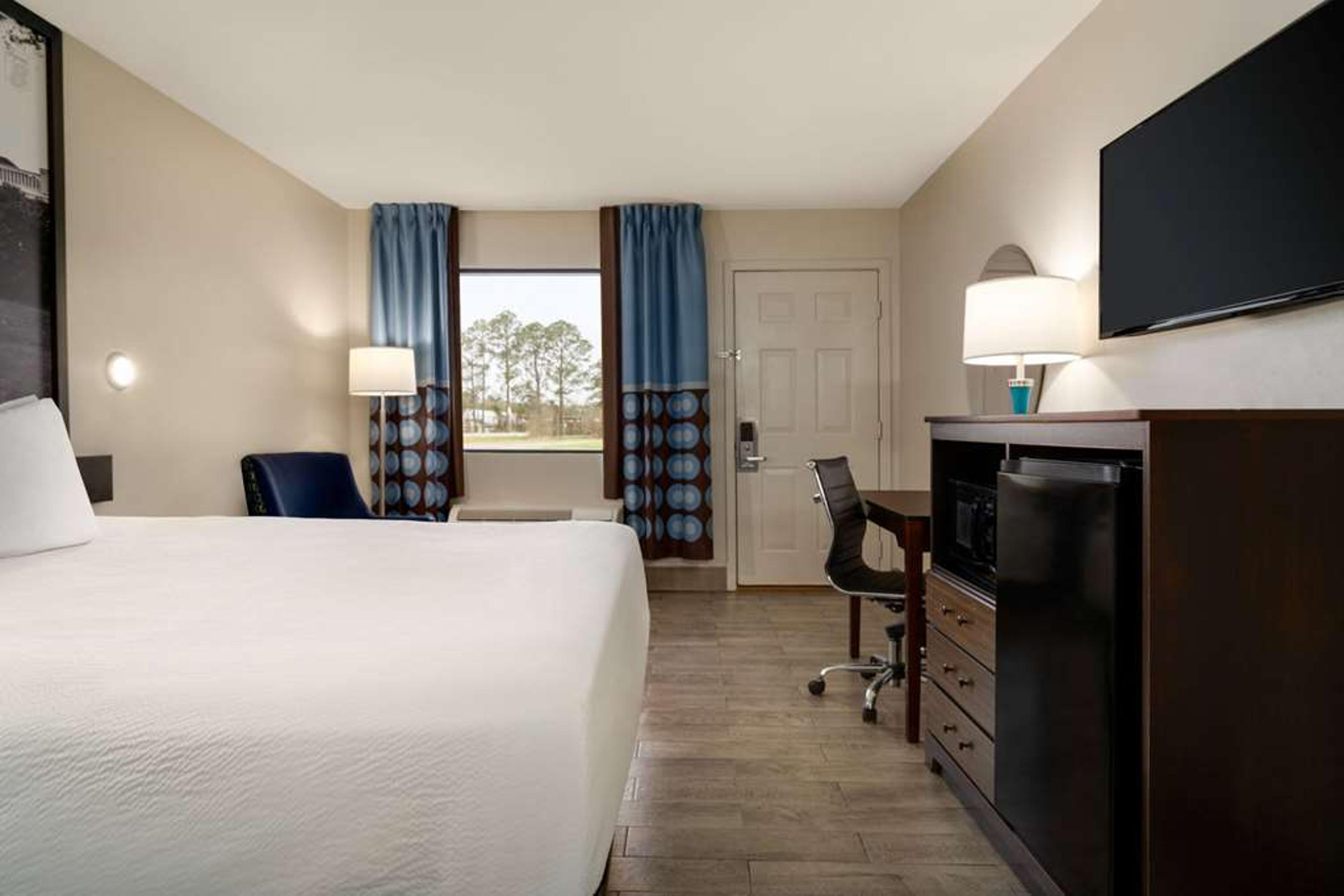 SUPER 8 BY WYNDHAM OCEAN SPRINGS BI