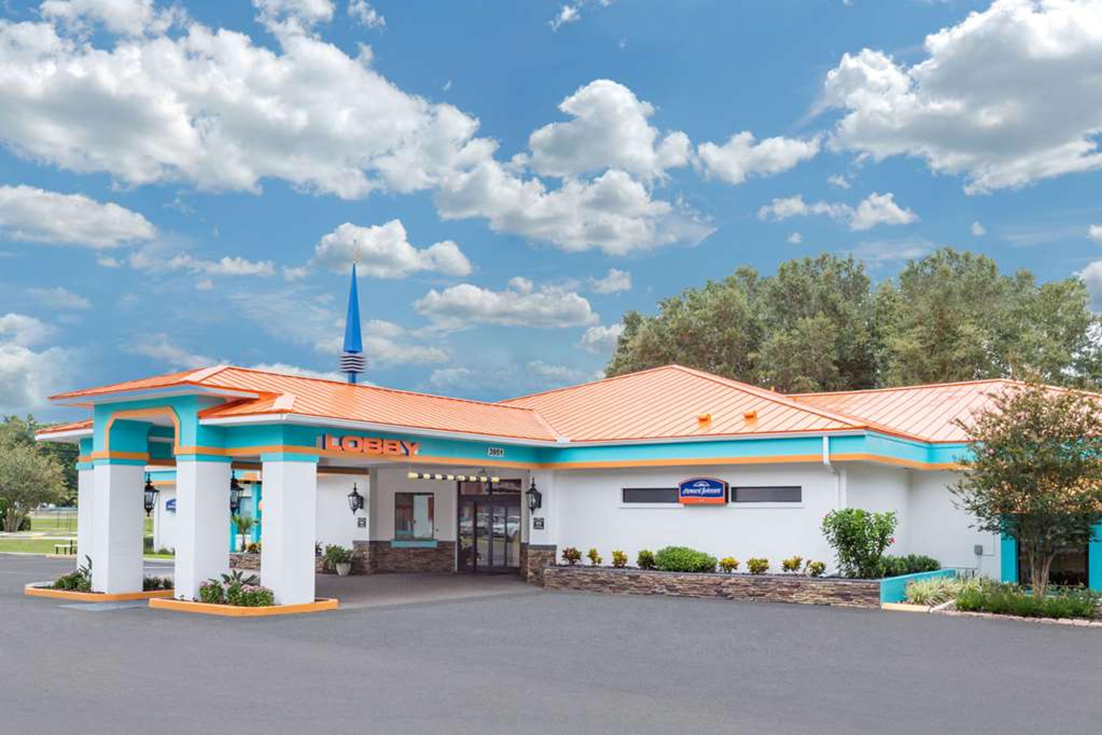 HOWARD JOHNSON OCALA FL I-75