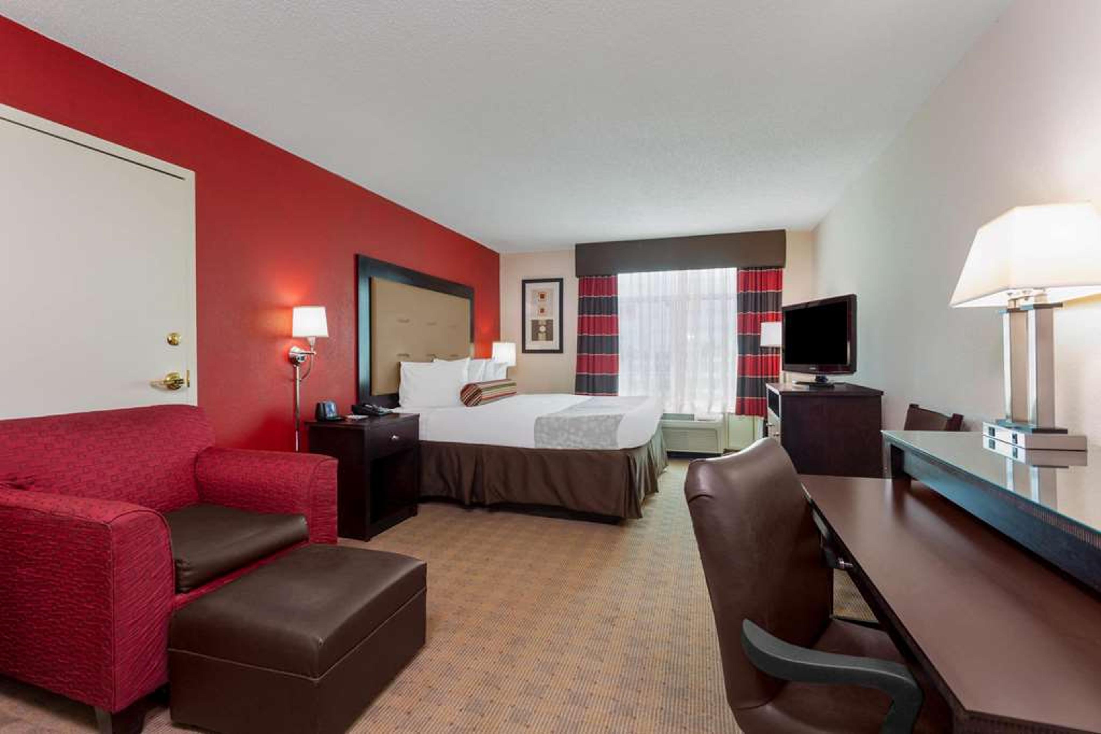 WINGATE BY WYNDHAM MACON I-75