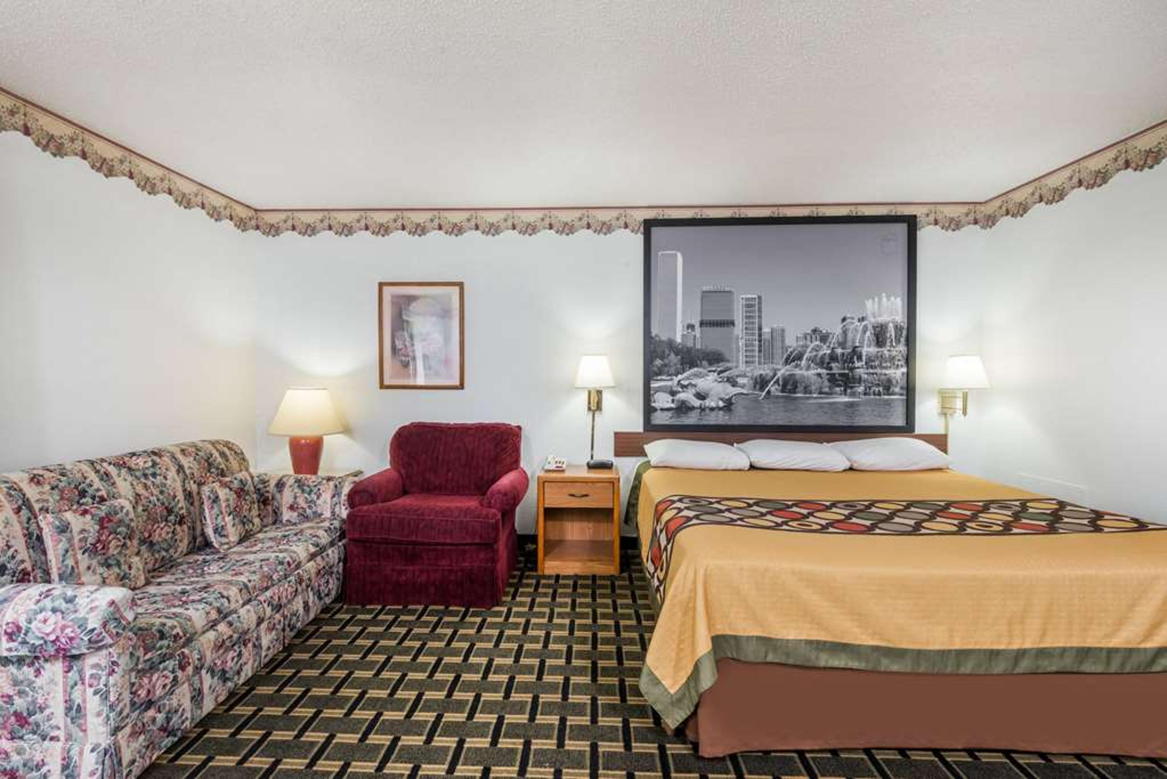 SUPER 8 BY WYNDHAM COSHOCTON ROSCOE