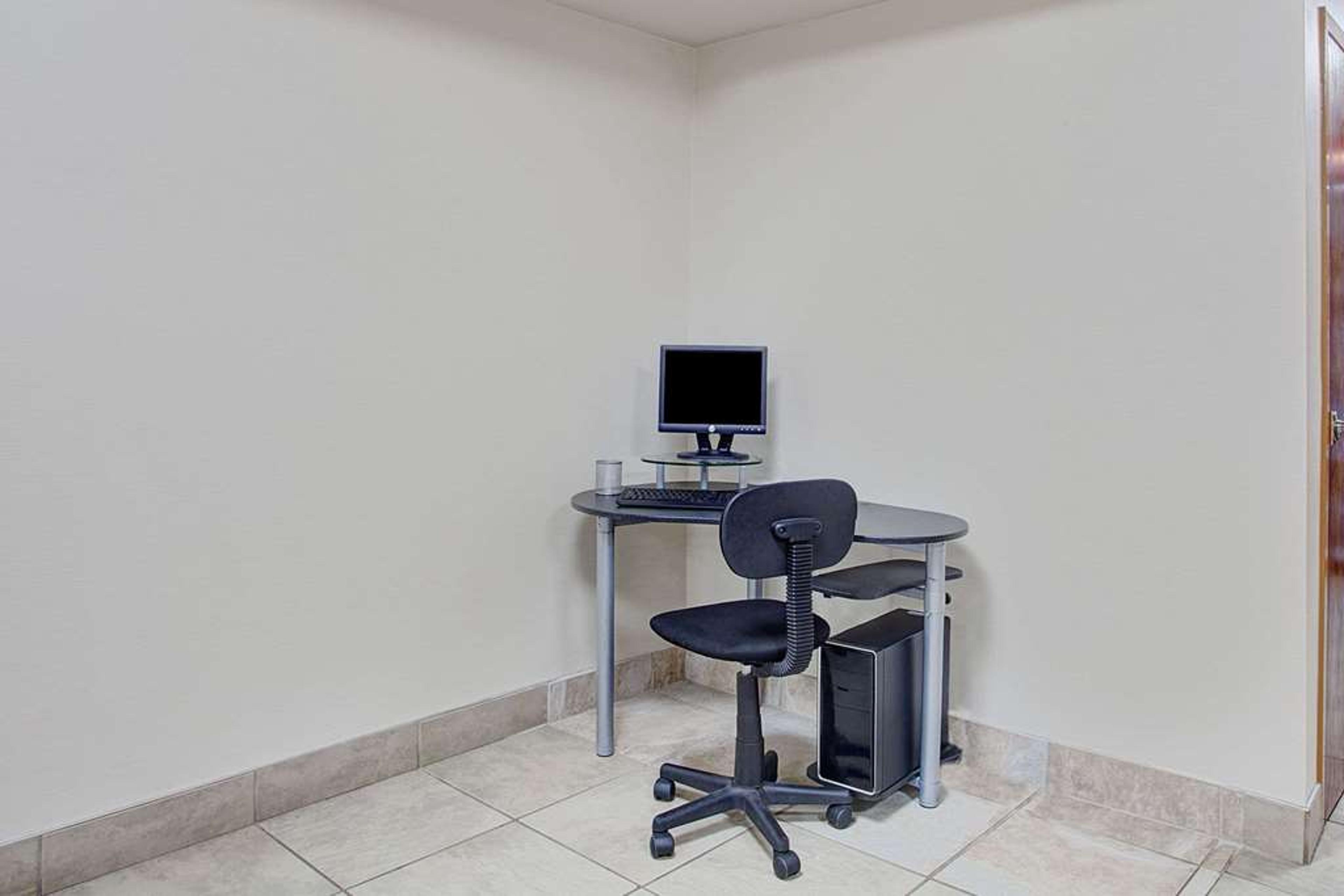 Hotel Photo 5
