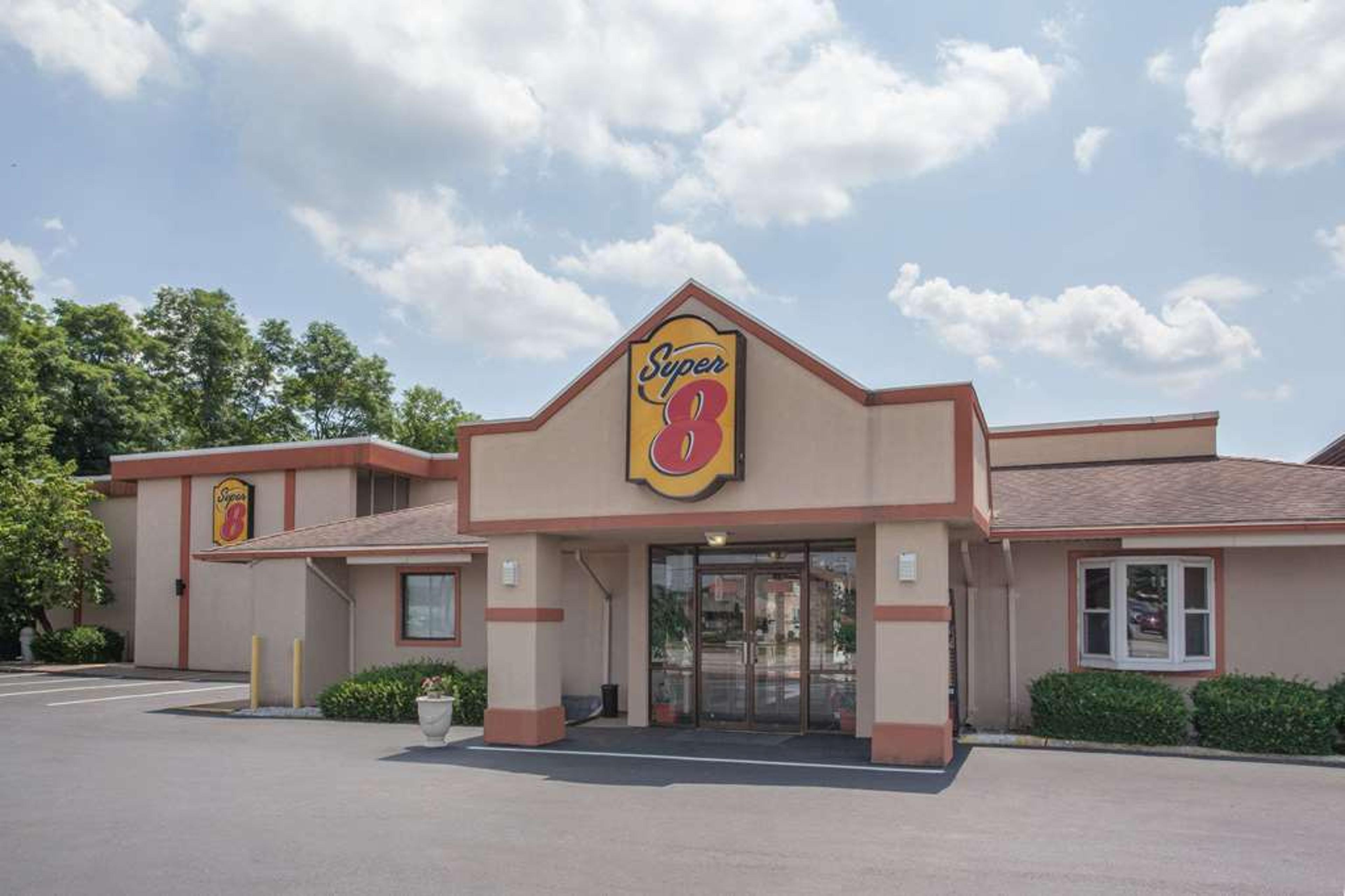 SUPER 8 BY WYNDHAM CARLISLE NORTH